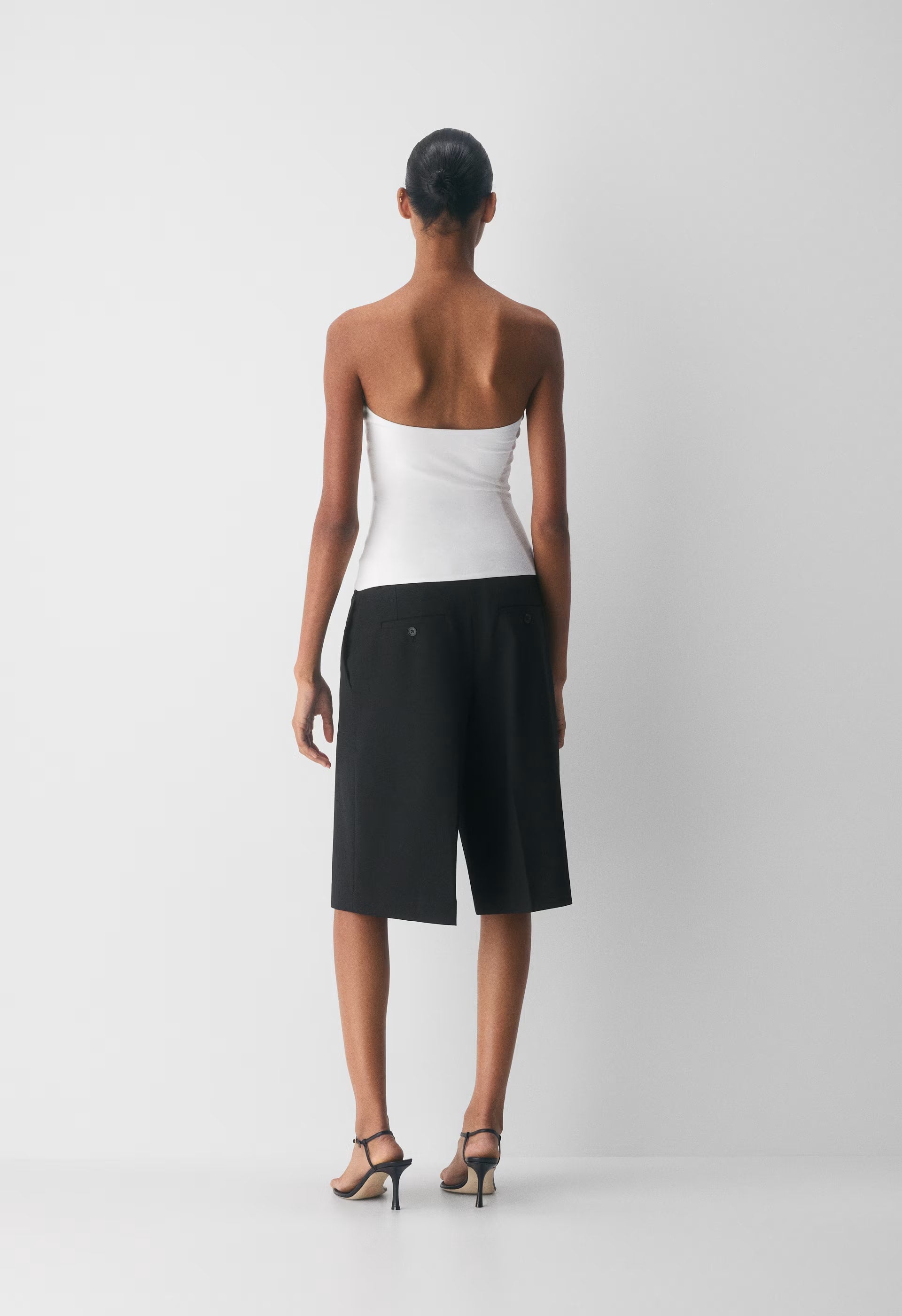 Casual Contour Hi-Hip Tube Top - WHITE