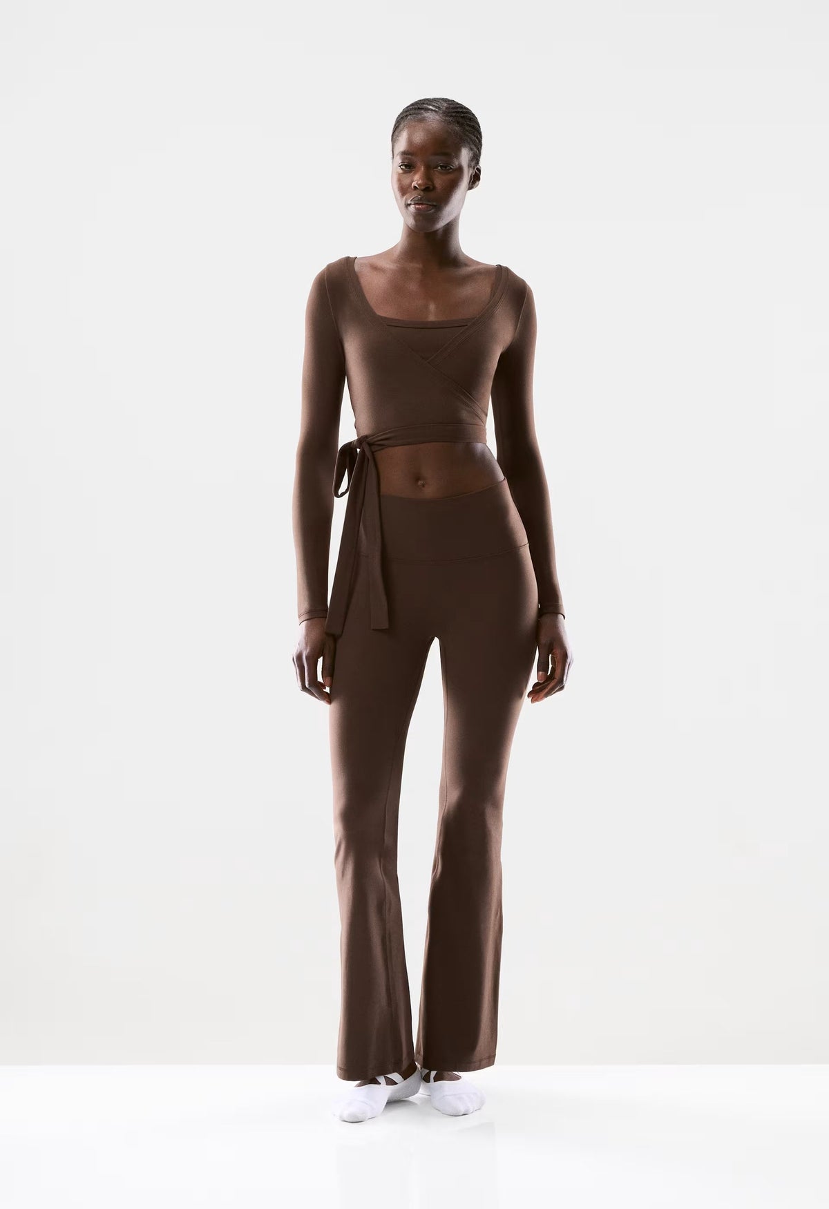 BUTTER Focal Wrap Longsleeve - RICH MOCHA BROWN