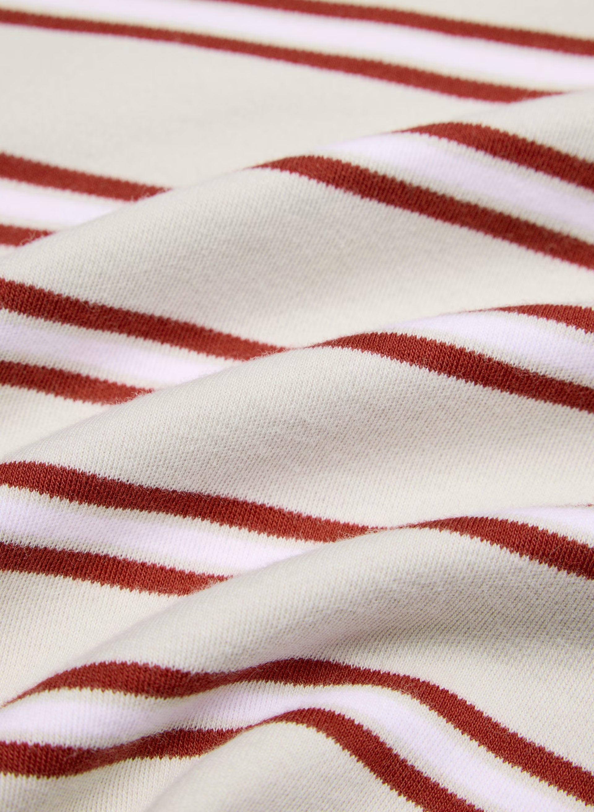 InterLock Cotton Pegasus T-Shirt - MATTE PEARL/CORDOVAN