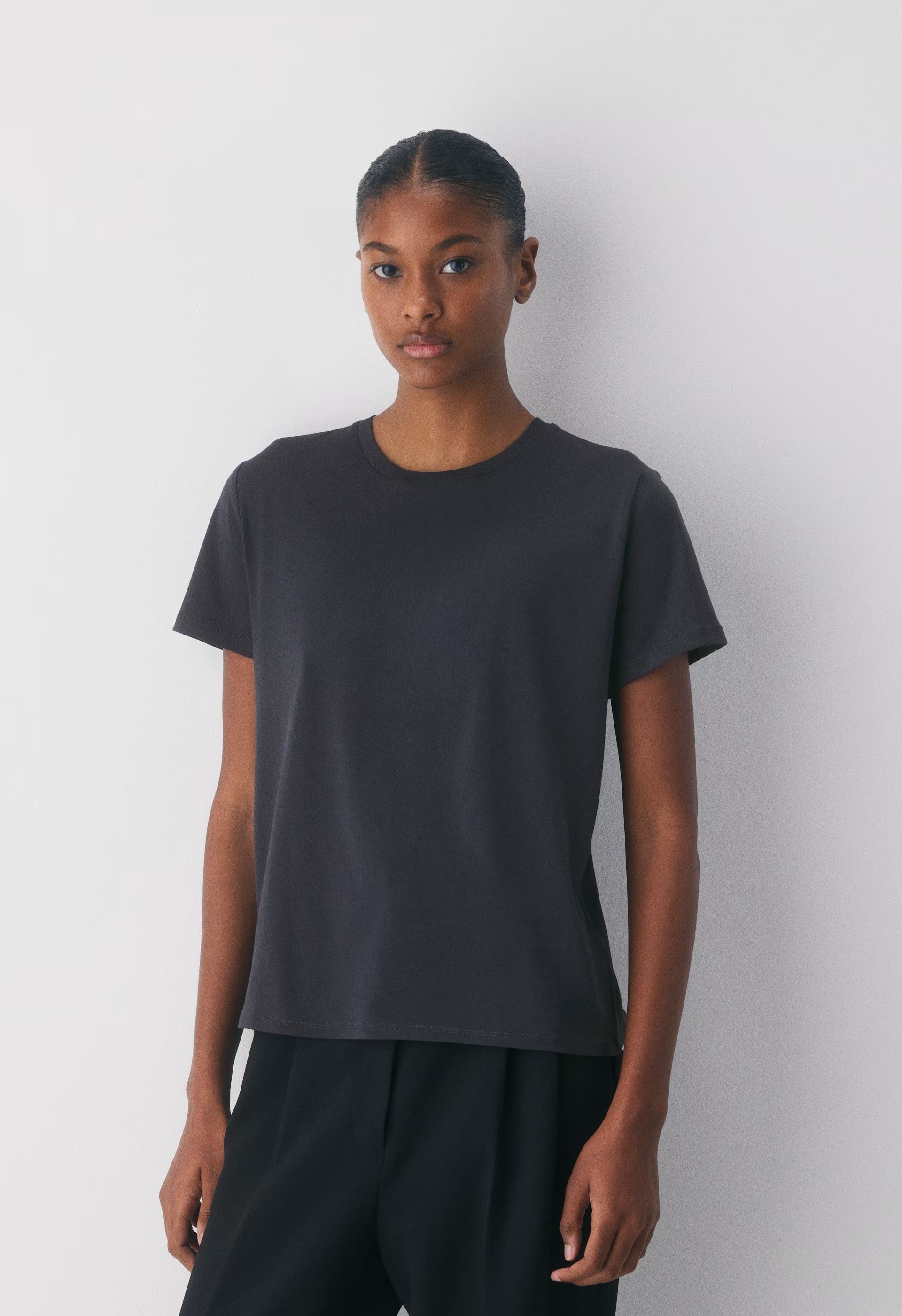 Wisp Cotton Nysa T-Shirt - DARK NIGHT NAVY