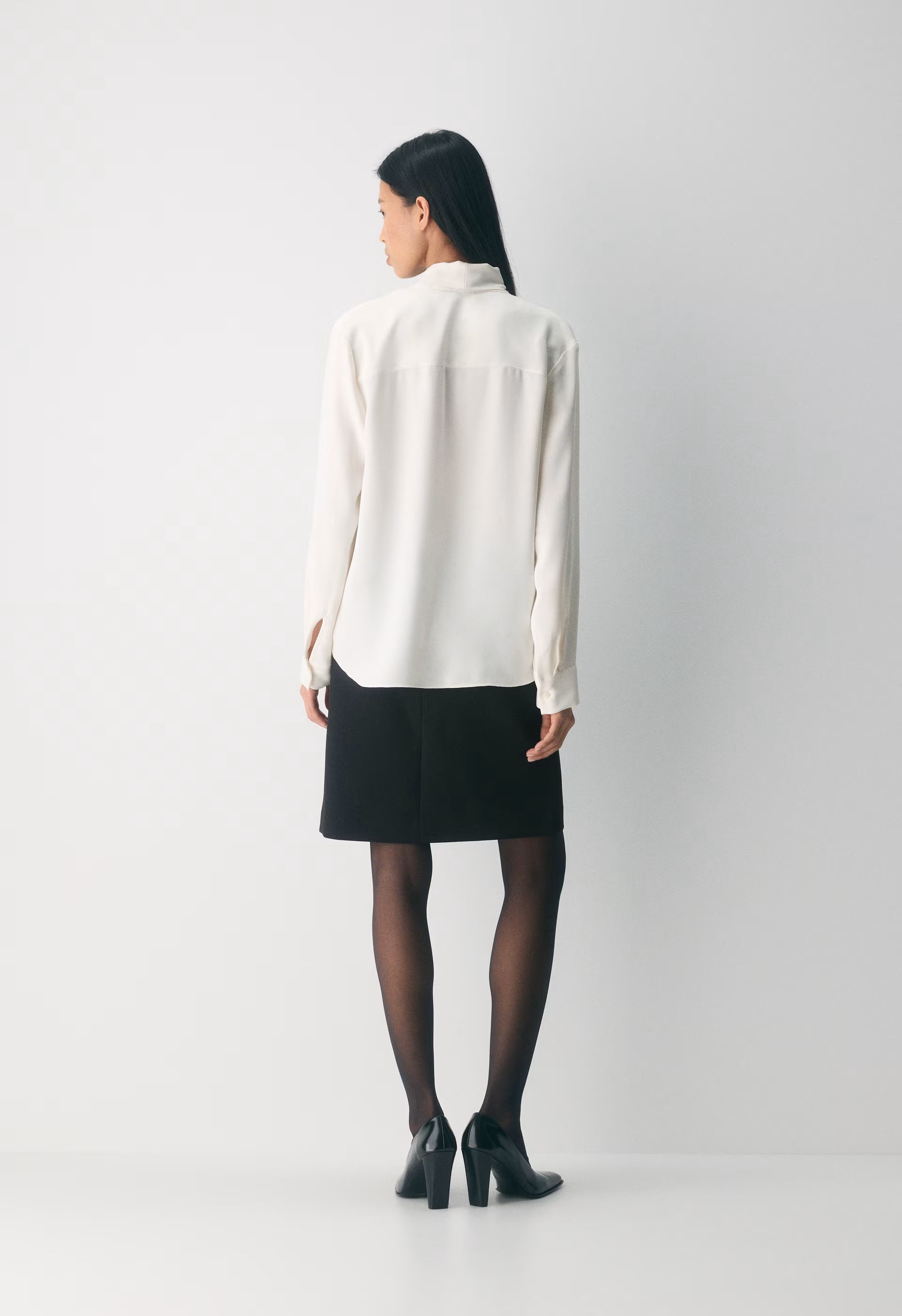 Hestia Blouse - LIGHT BIRCH