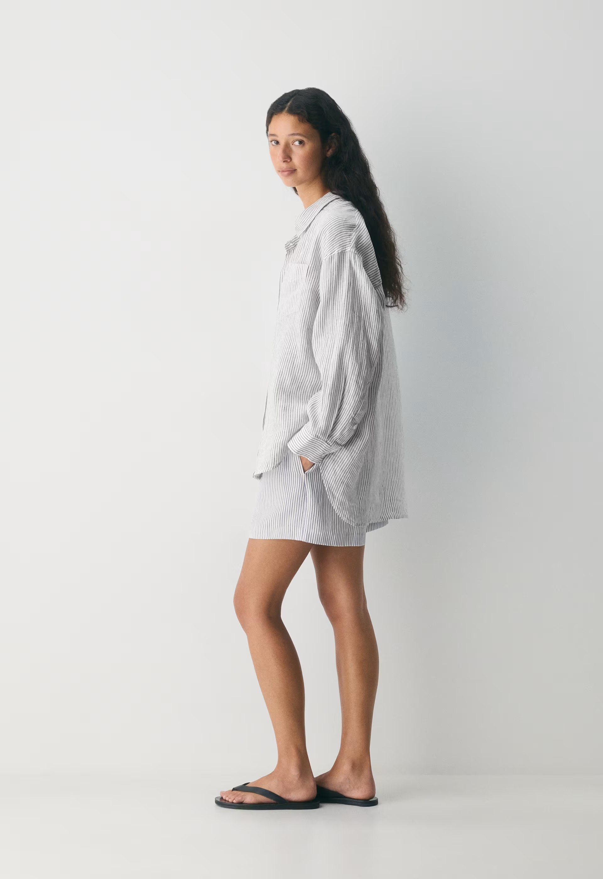 Reminisce Relaxed Linen Shirt - MILN STRIPE W/HRBR NV