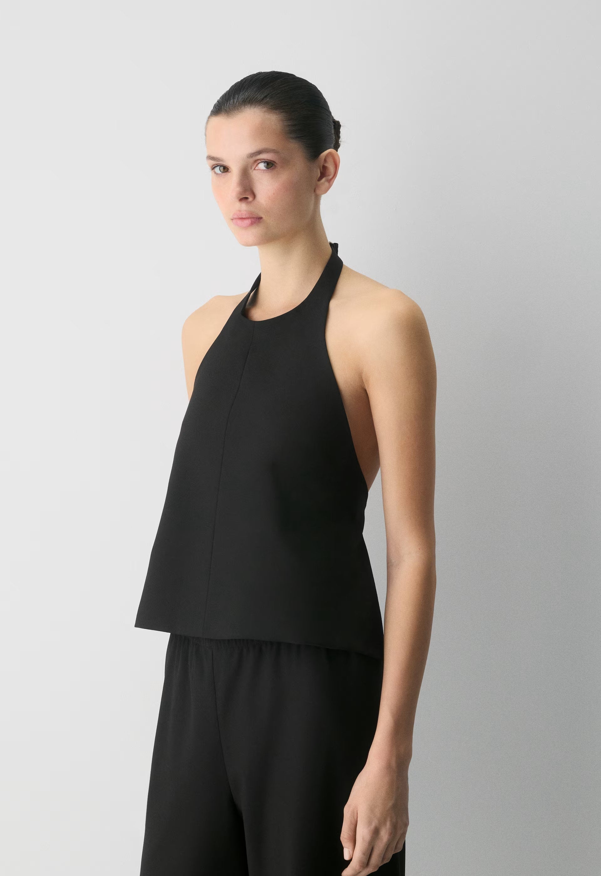 Prowess Top - Eversential™ Light - BLACK