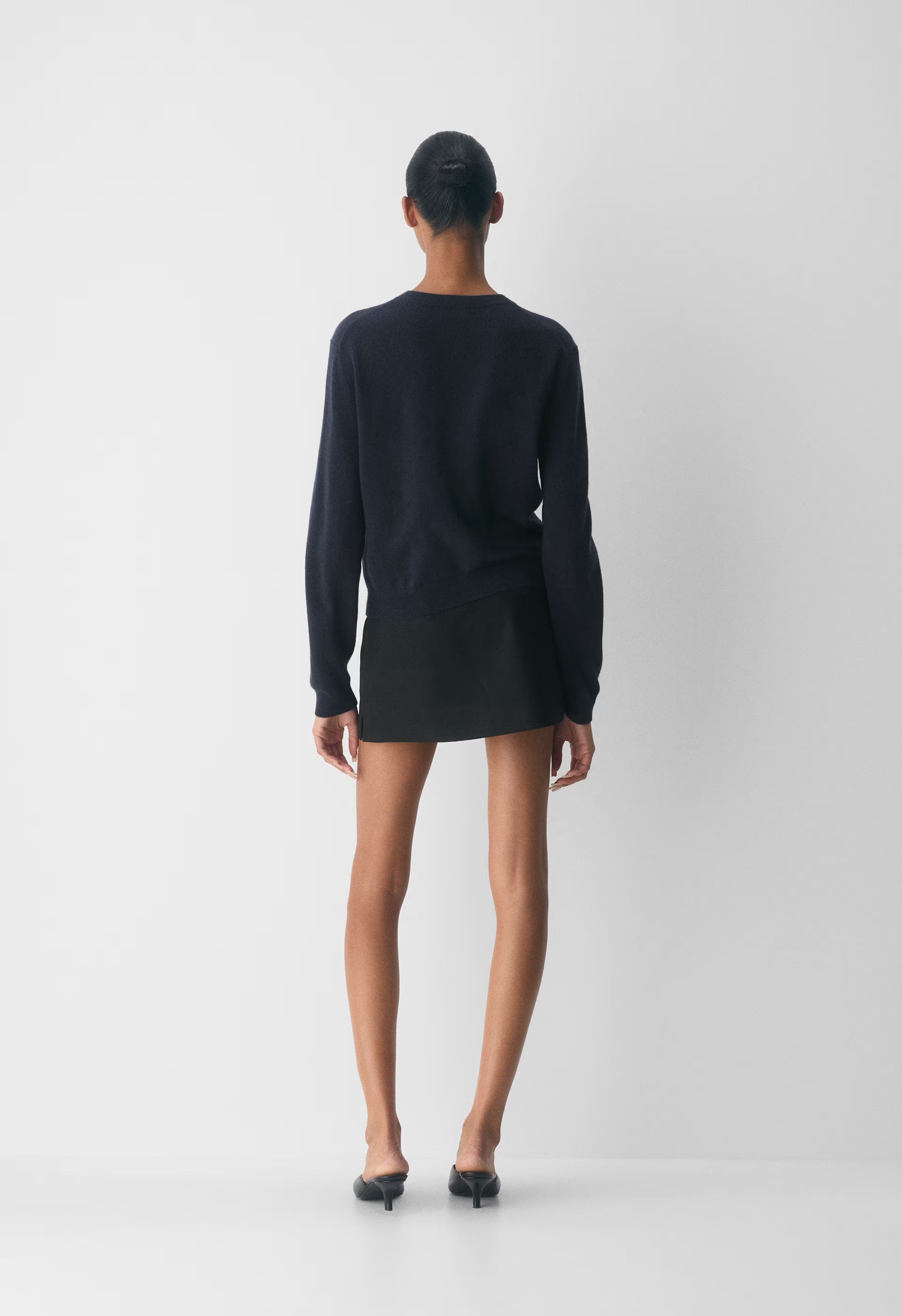 Bare Cashmere Noteworthy Cardigan - ADMIRAL