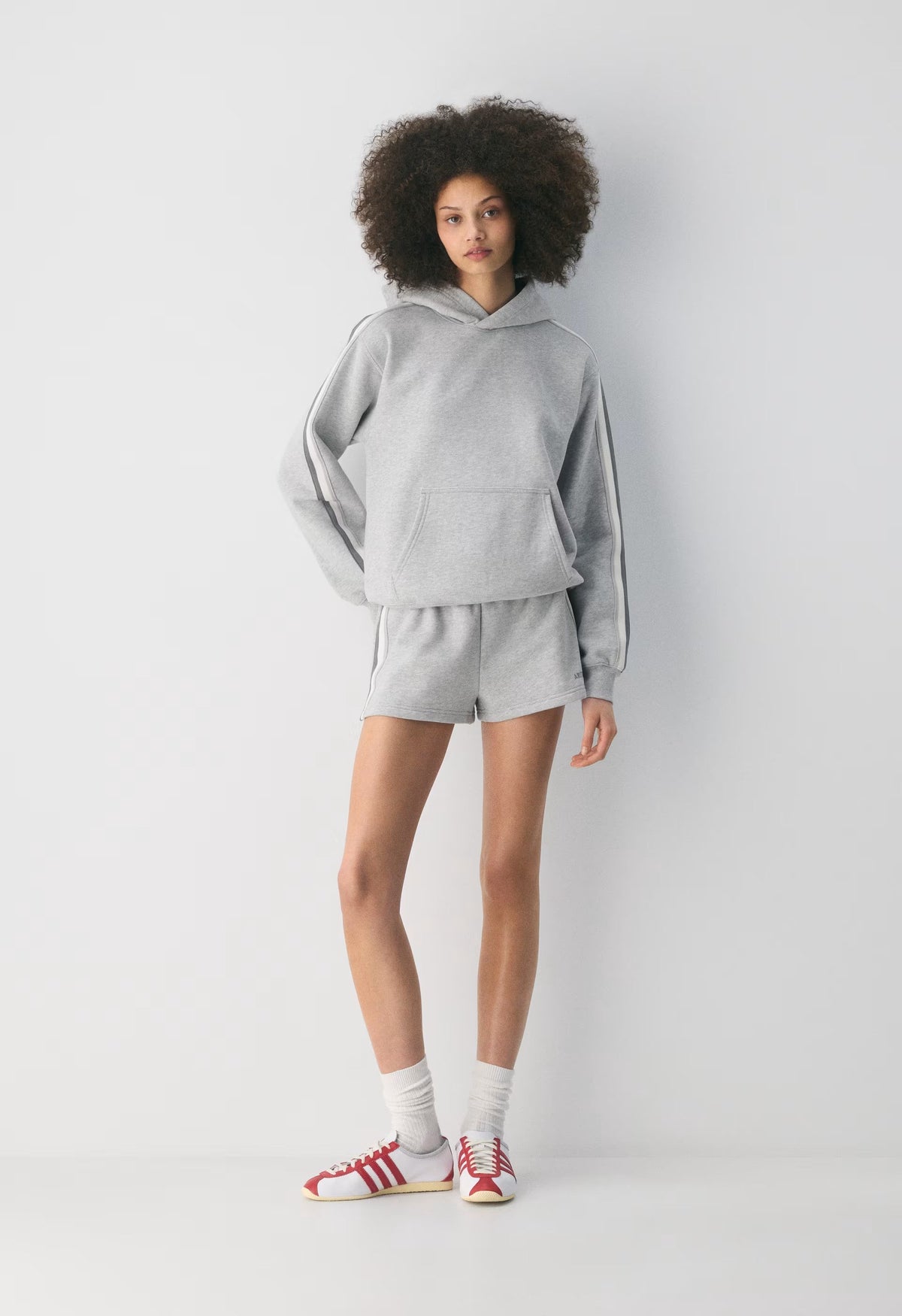 Cozy Sweatfleece Perfect Hoodie - H CHROME/ MULTI