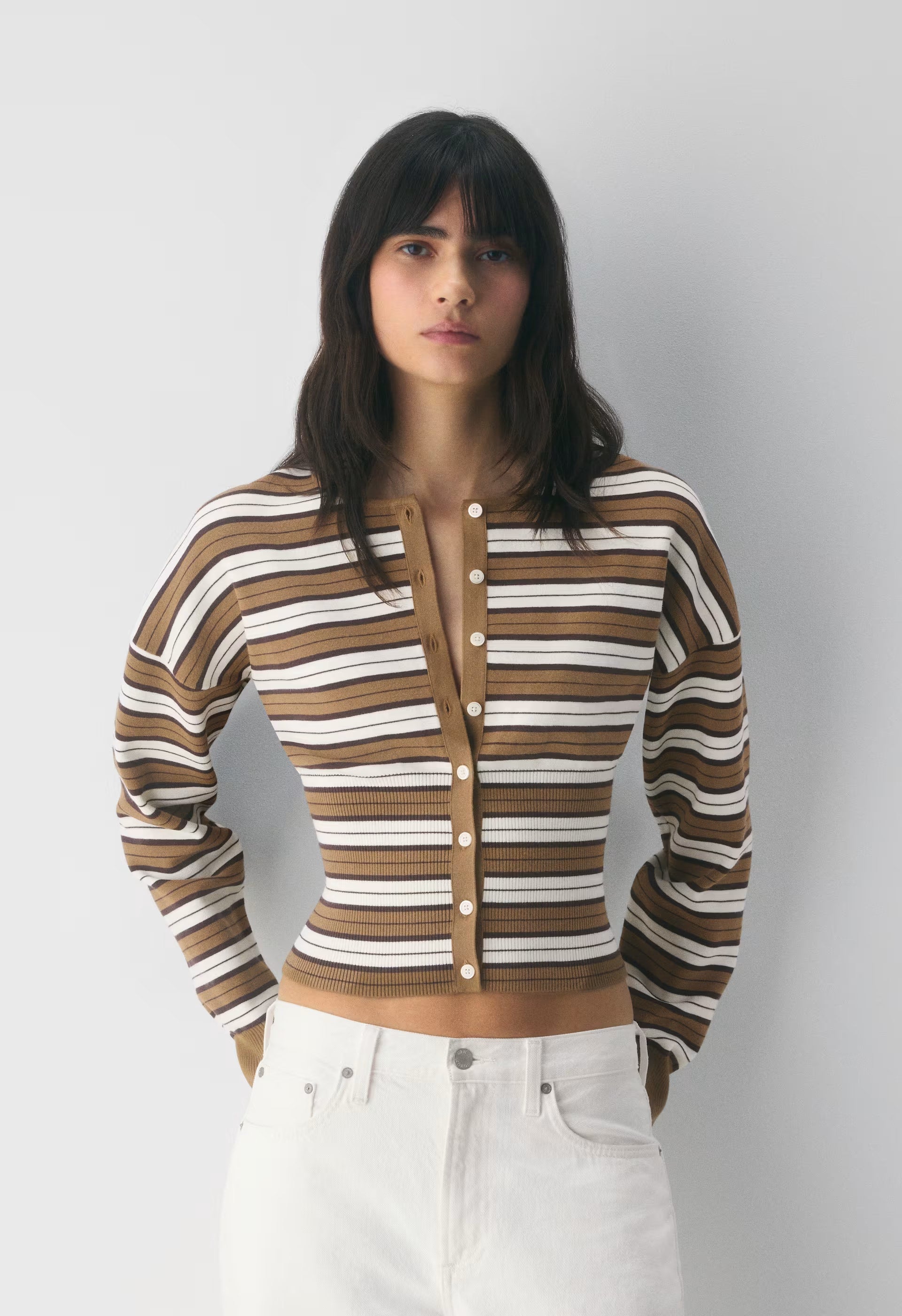 Golightly Cardigan - Wonder Yarn - DESERT SAND/LGHT BRCH