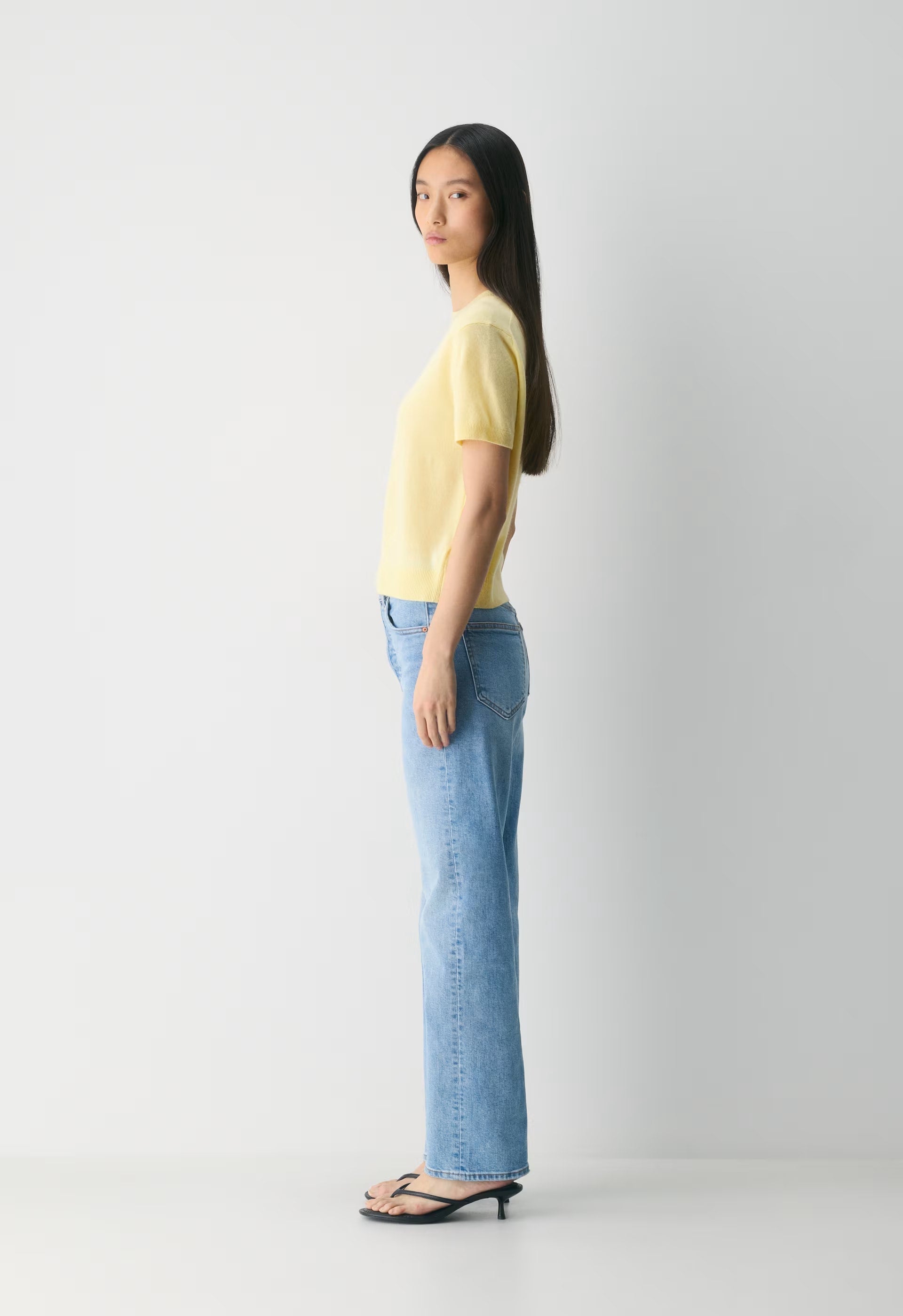 Bare Cashmere Bloor Shortsleeve Sweater - LEMONADE
