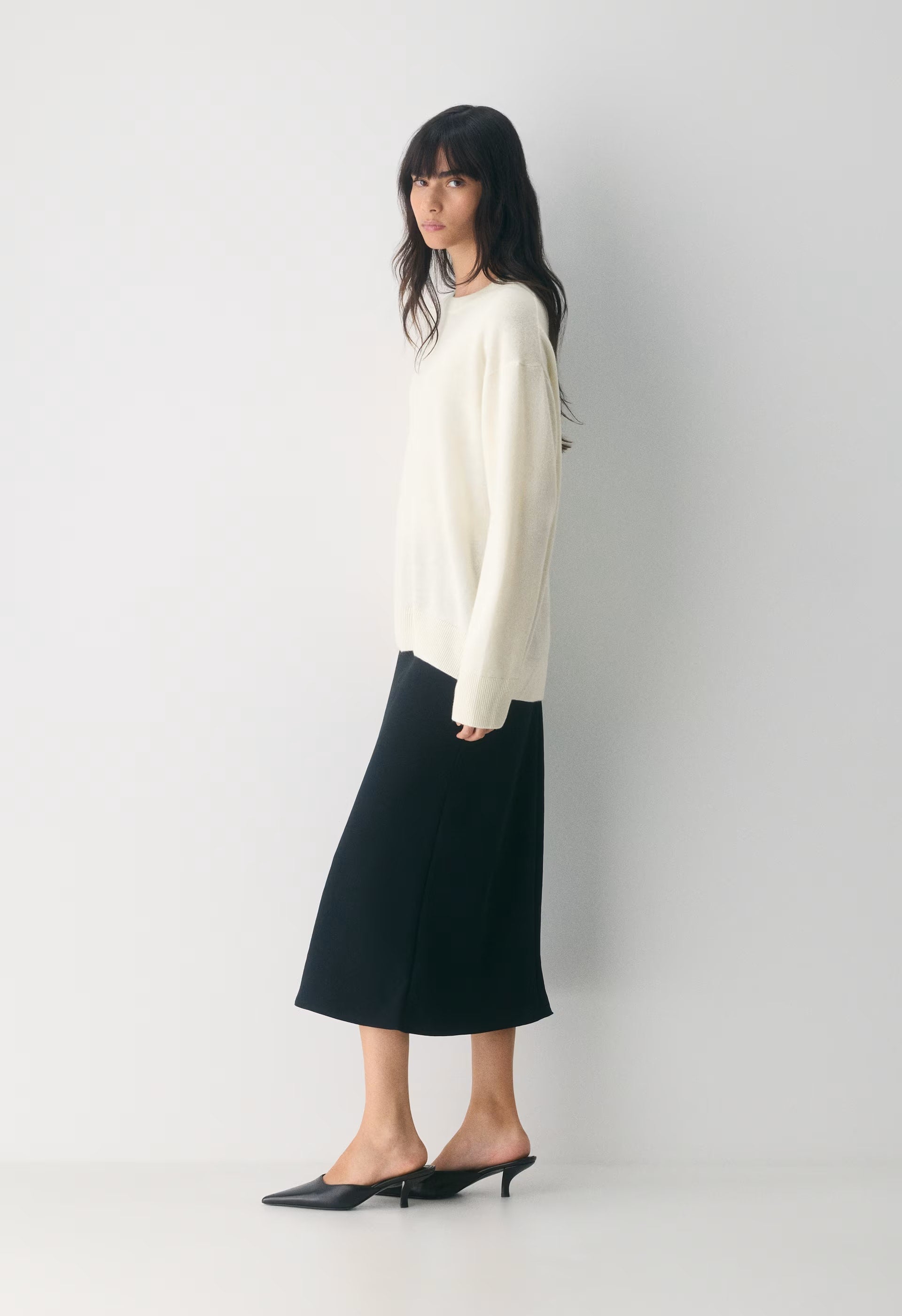 Bare Cashmere Meticulous Sweater - LIGHT BIRCH