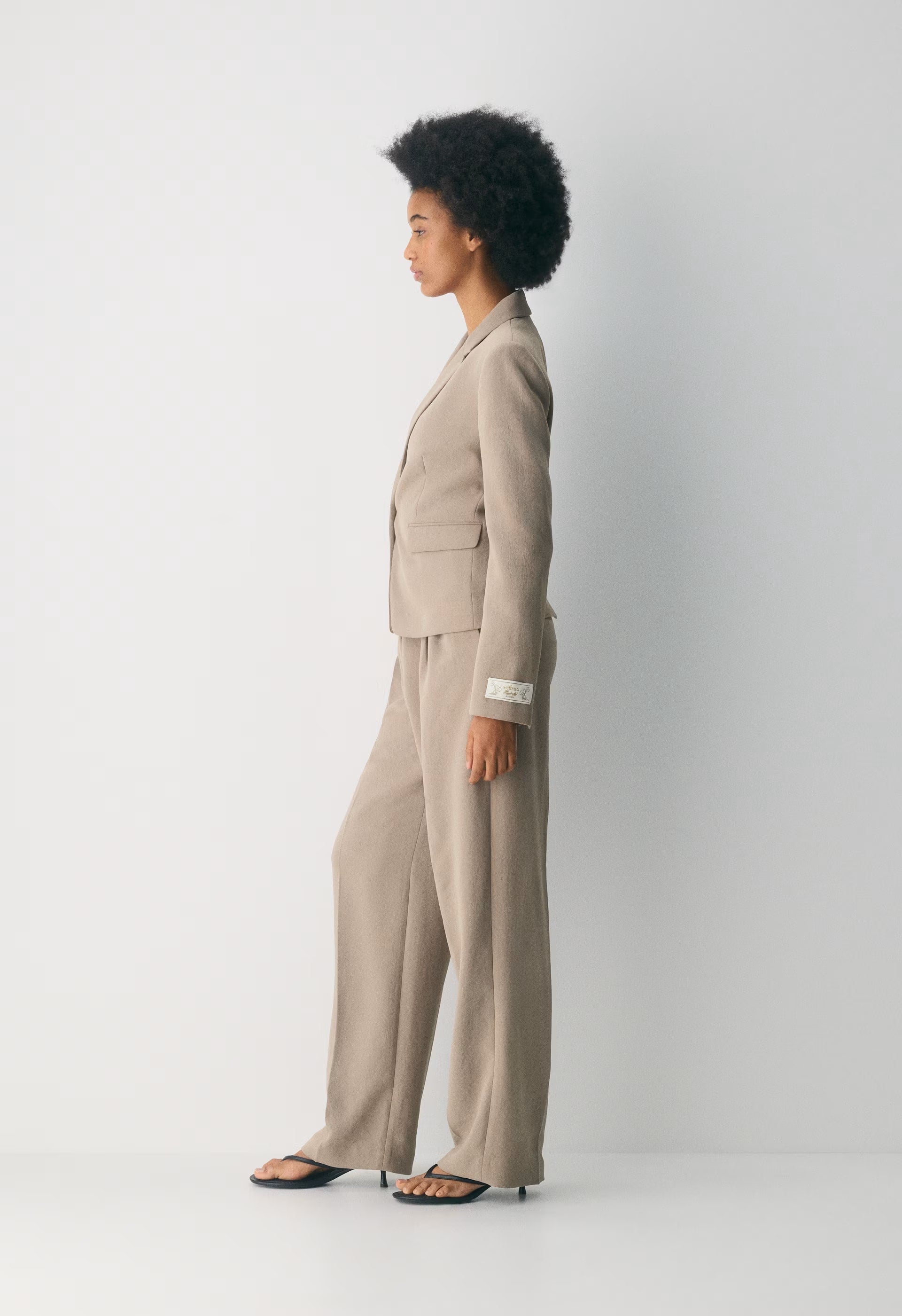 Etiquette Blazer - Crepette™ - NOMAD TAUPE