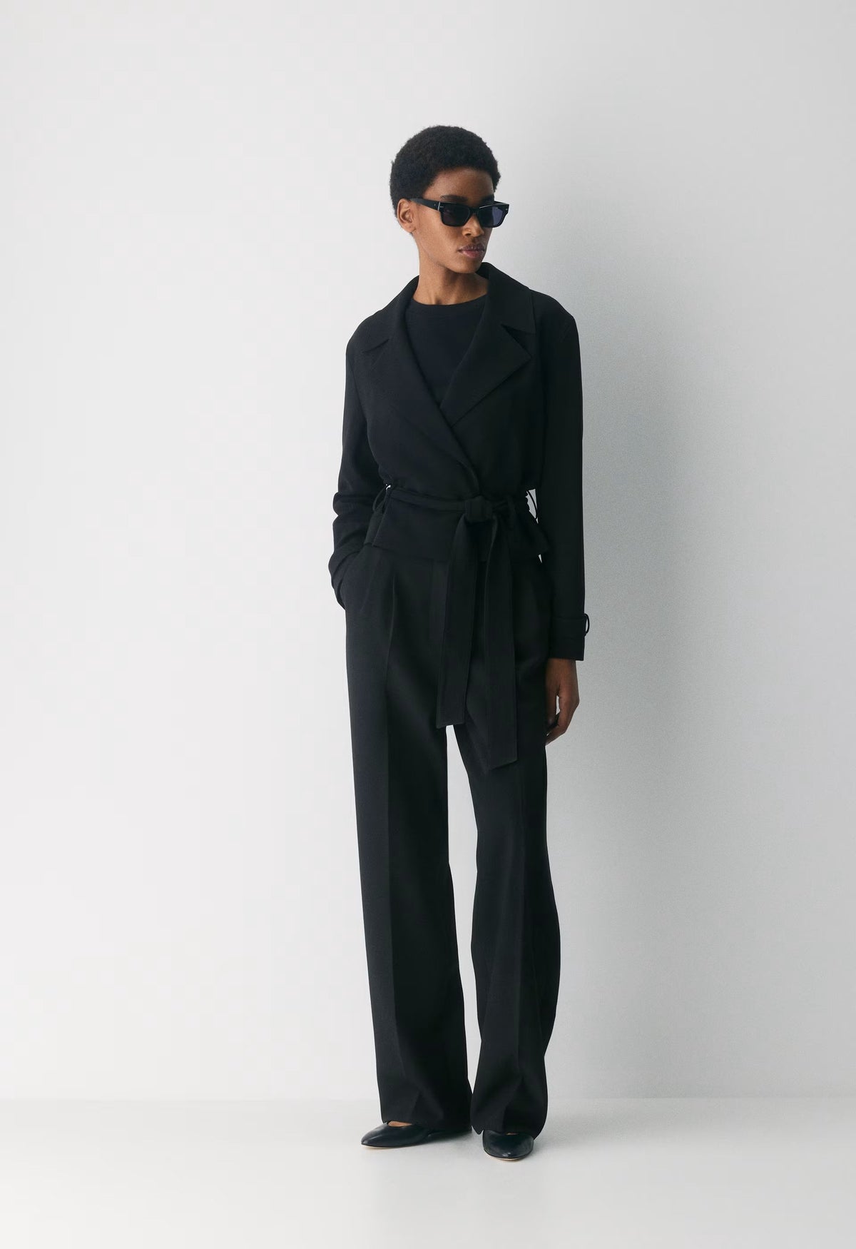 Postage Trench Coat - Sway Crepe - BLACK