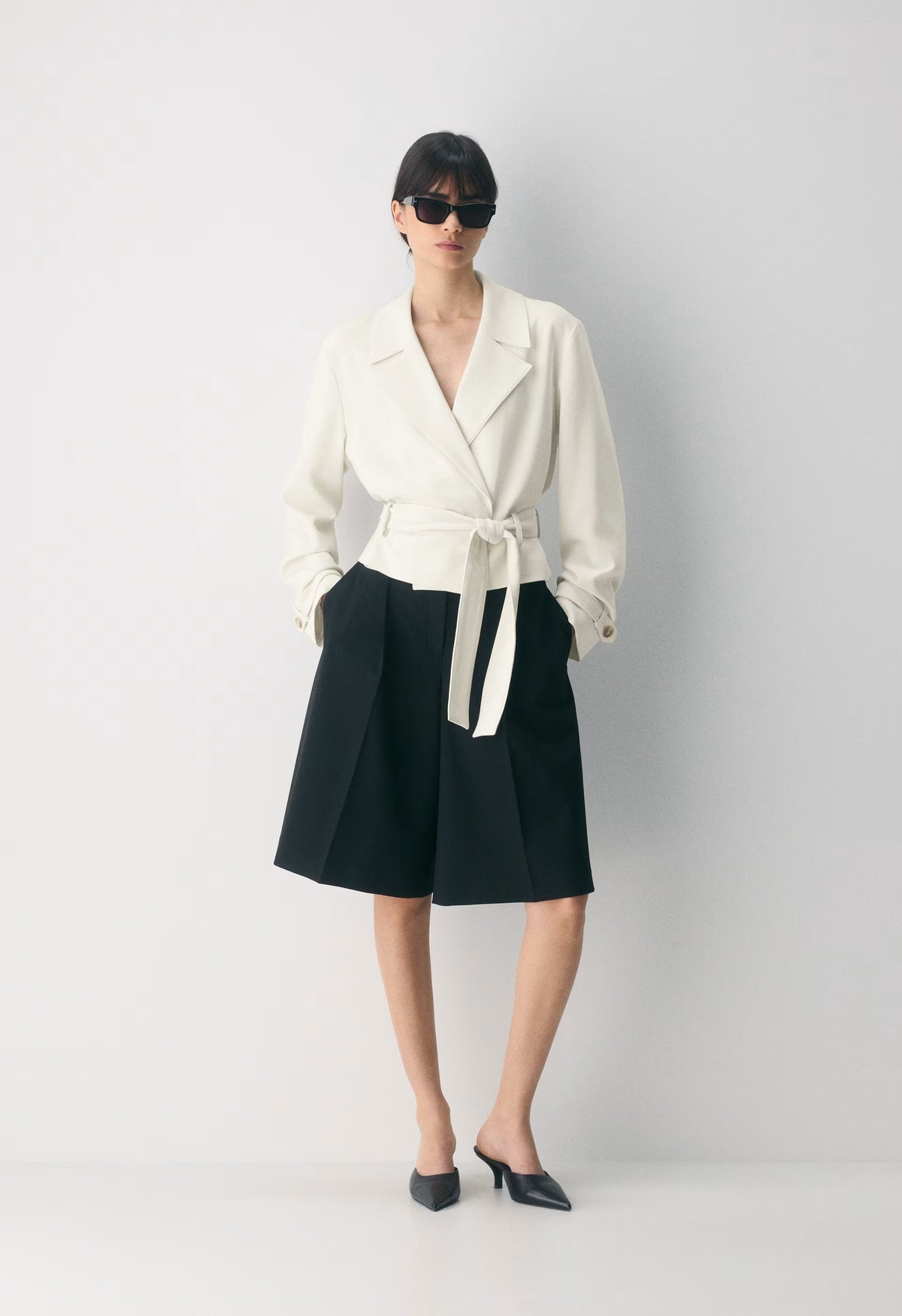 Postage Trench Coat - Sway Crepe - VINTAGE WHITE