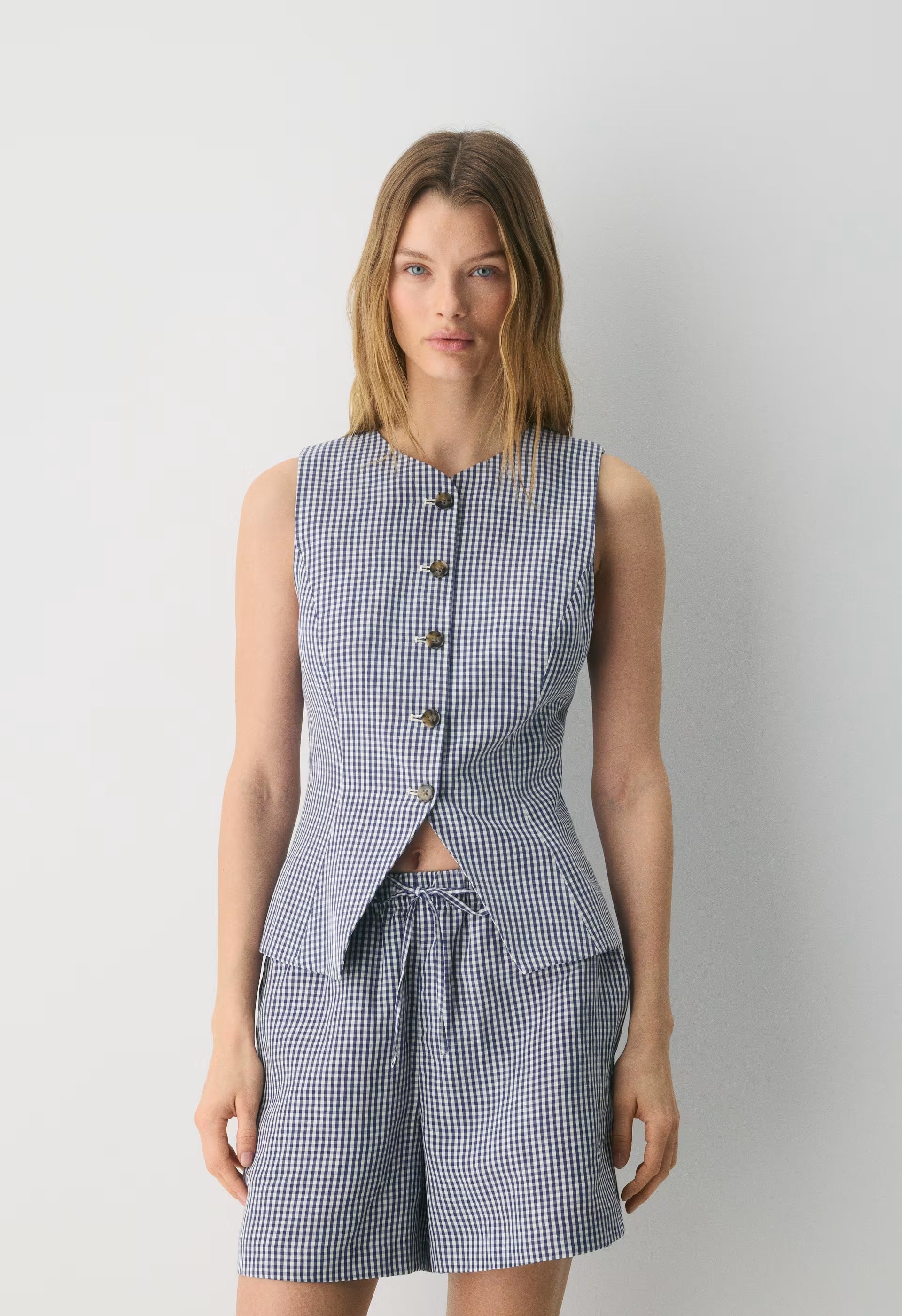 CruiseLinen™ Regal Vest - SRPN CK LT BRH/HBR NVY