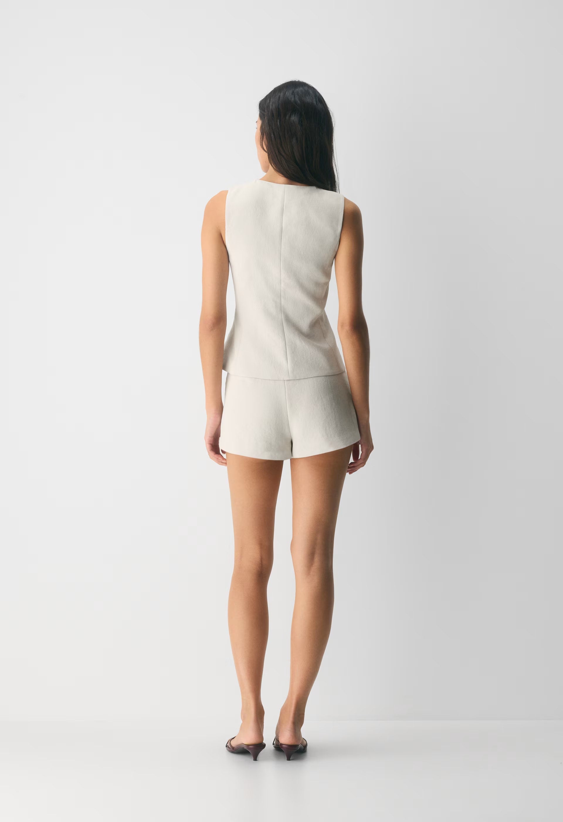Regal Vest - Crepette™ - METROPOLIS BEIGE