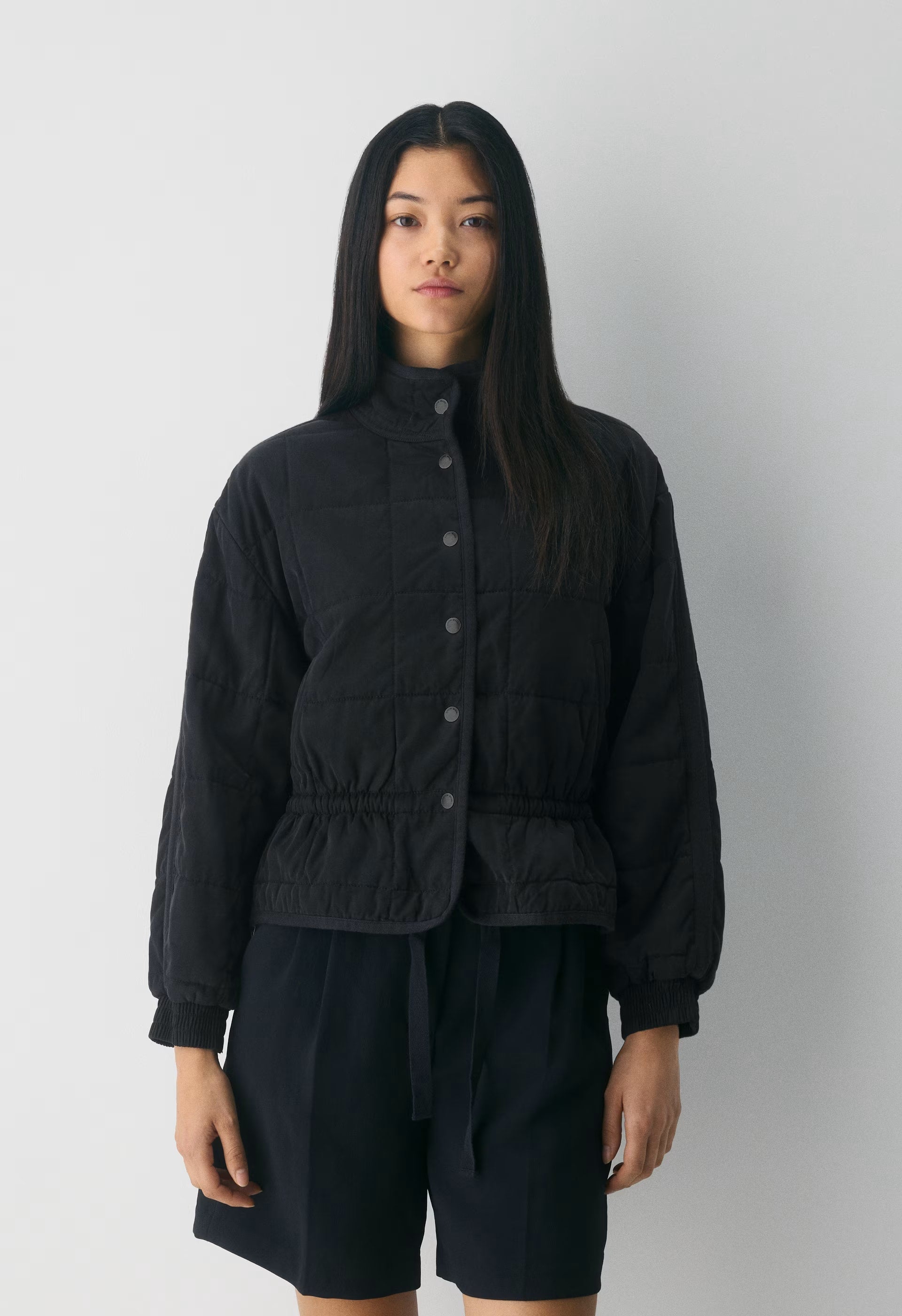 Quest Bomber - SUN-FADED BLACK
