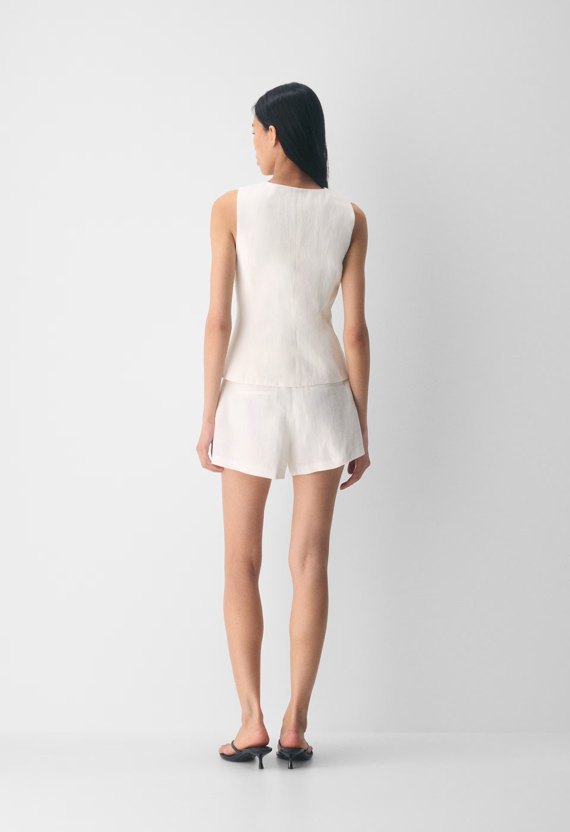 Regal Vest - PowerLinen™ - LIGHT BIRCH