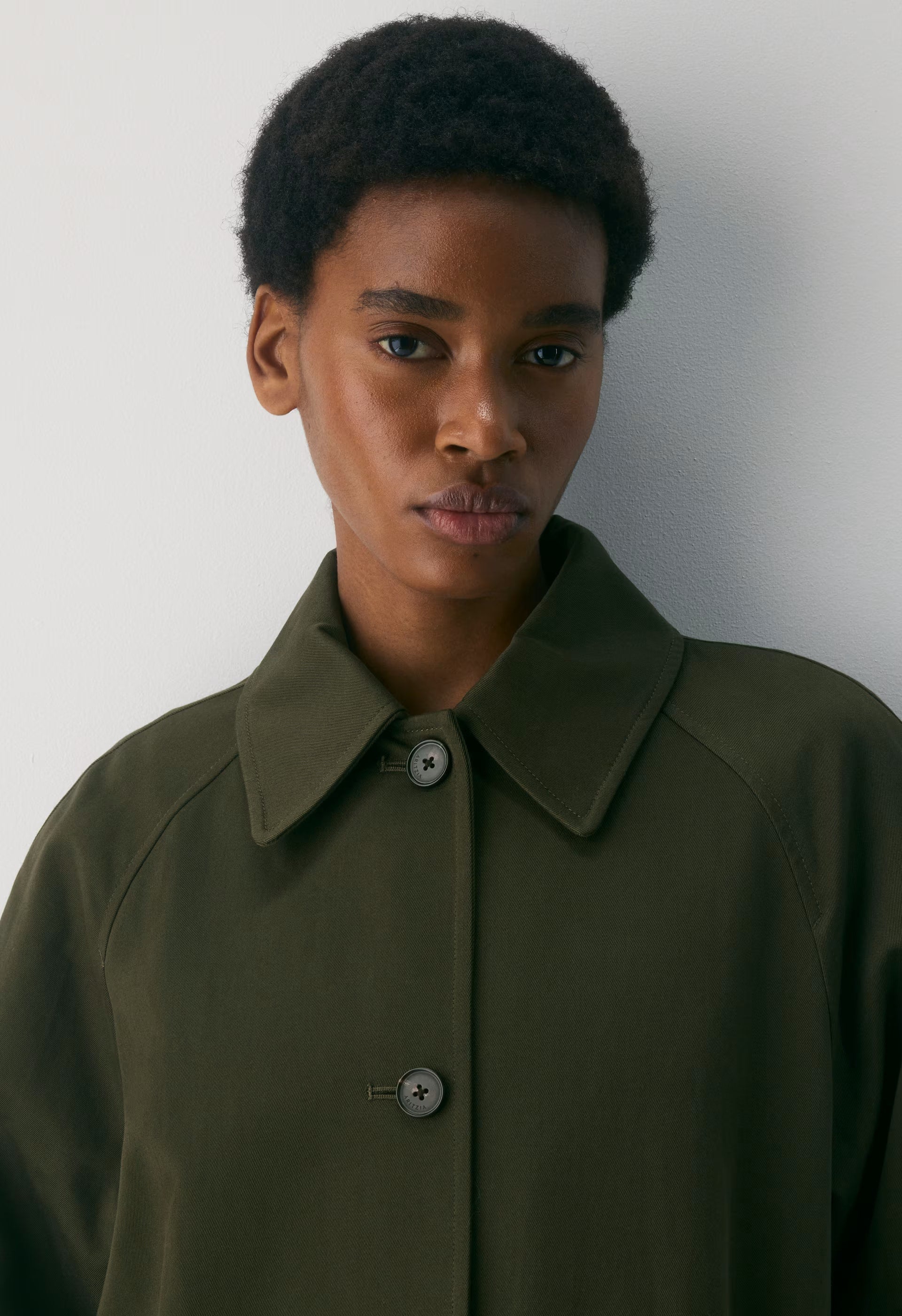 The Regent Trench Coat - Rich Twill - DARK OLIVE