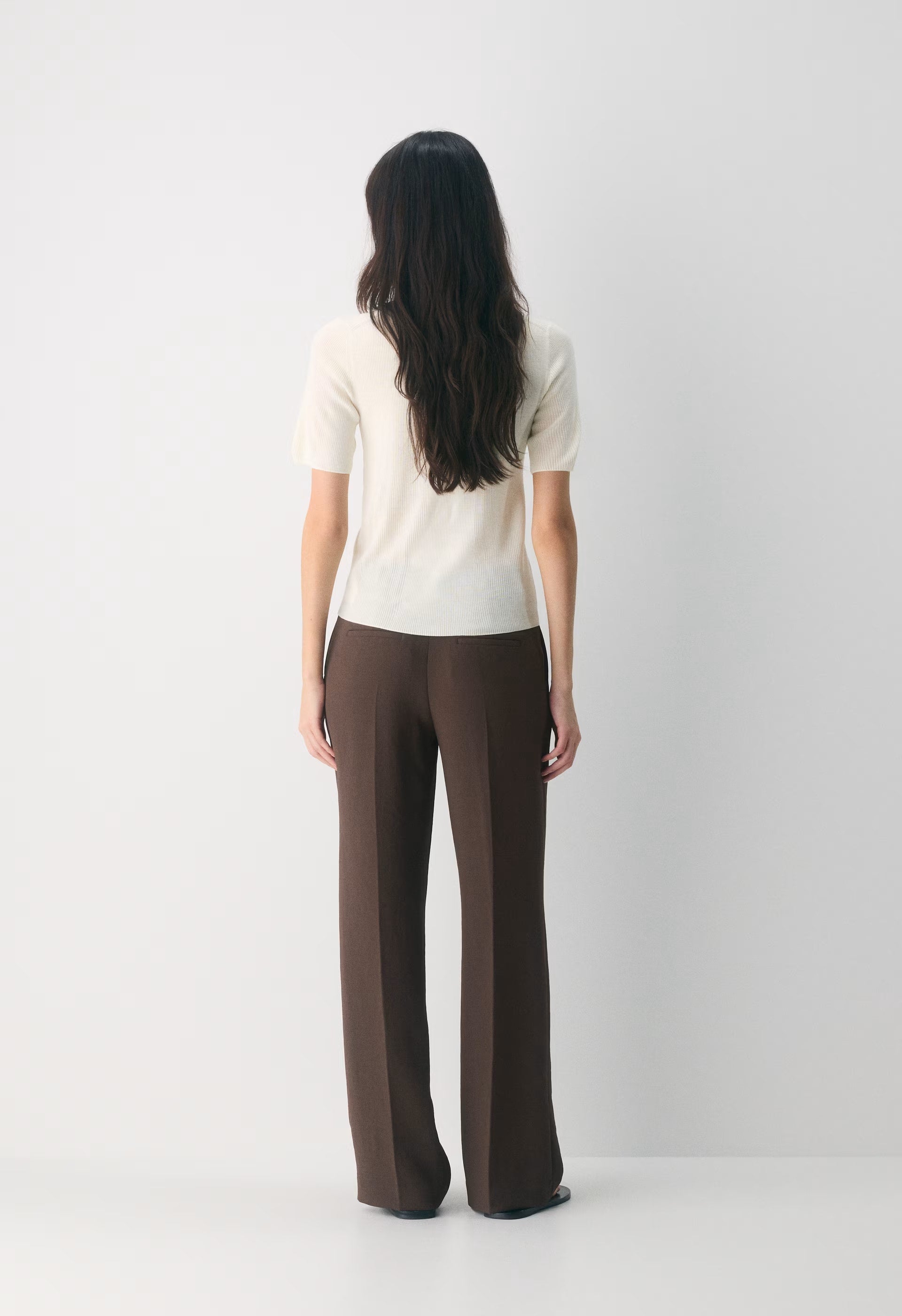 The Effortless Pant™ Lo-Rise - Crepette™ - RICH MOCHA BROWN