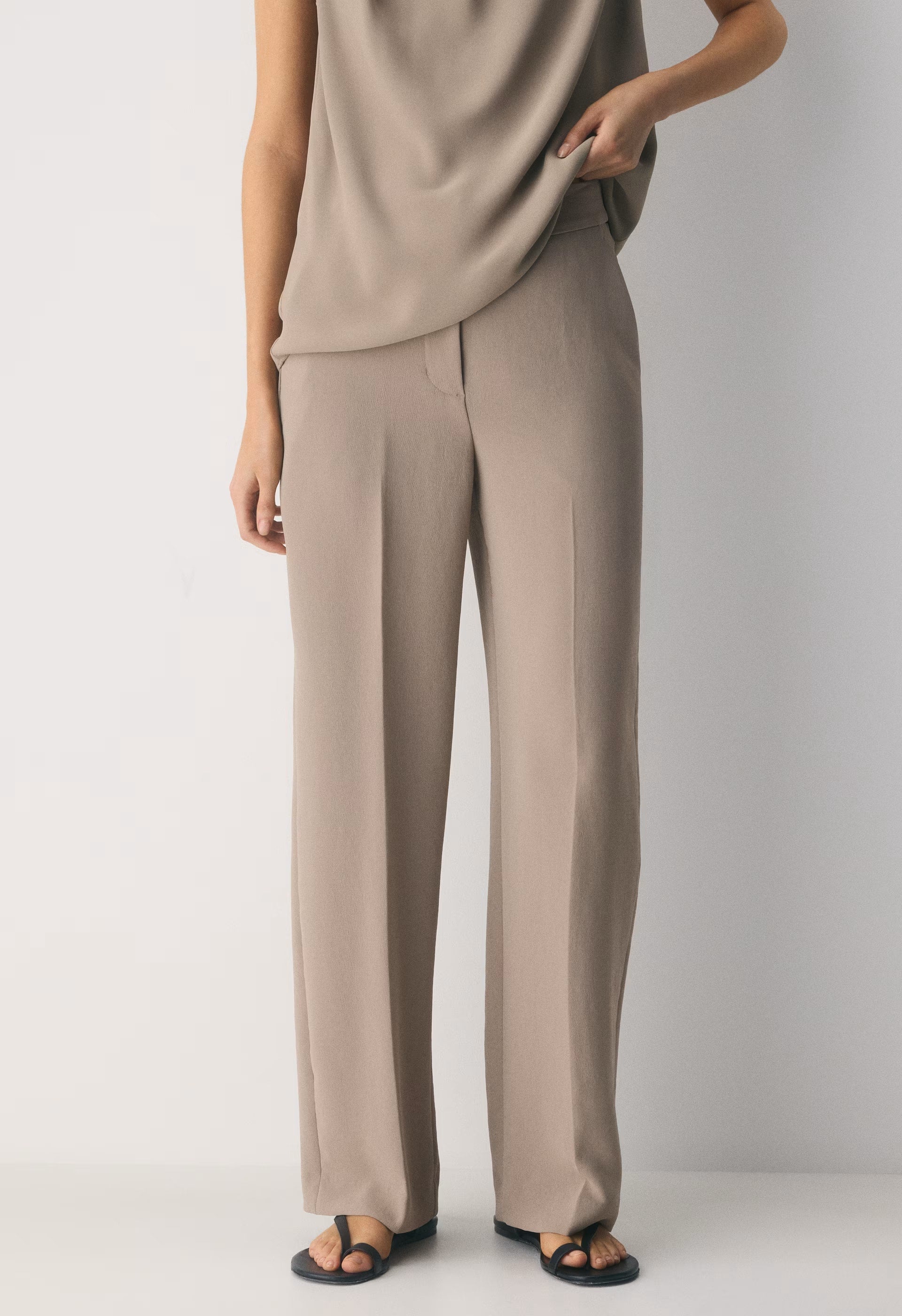 The Limitless Pant™ - Crepette™ - FOLIO TAUPE