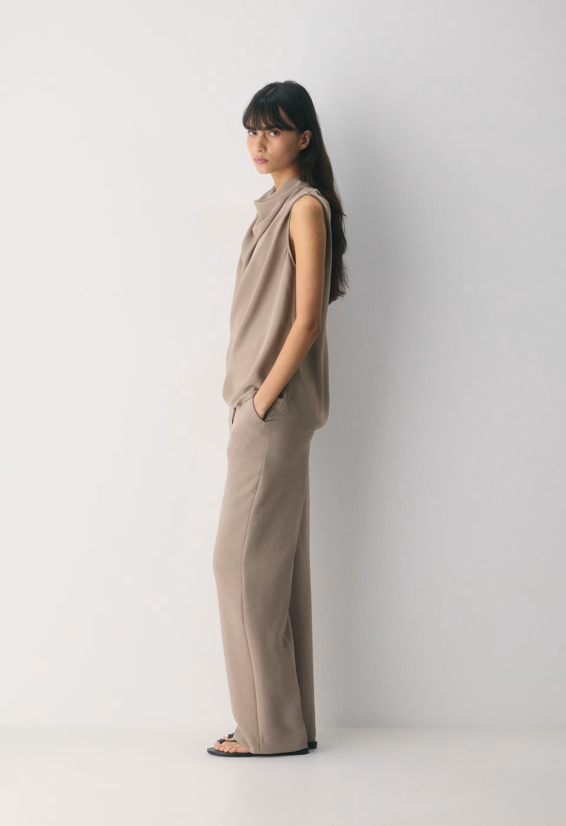 The Limitless Pant™ - Crepette™ - NOMAD TAUPE