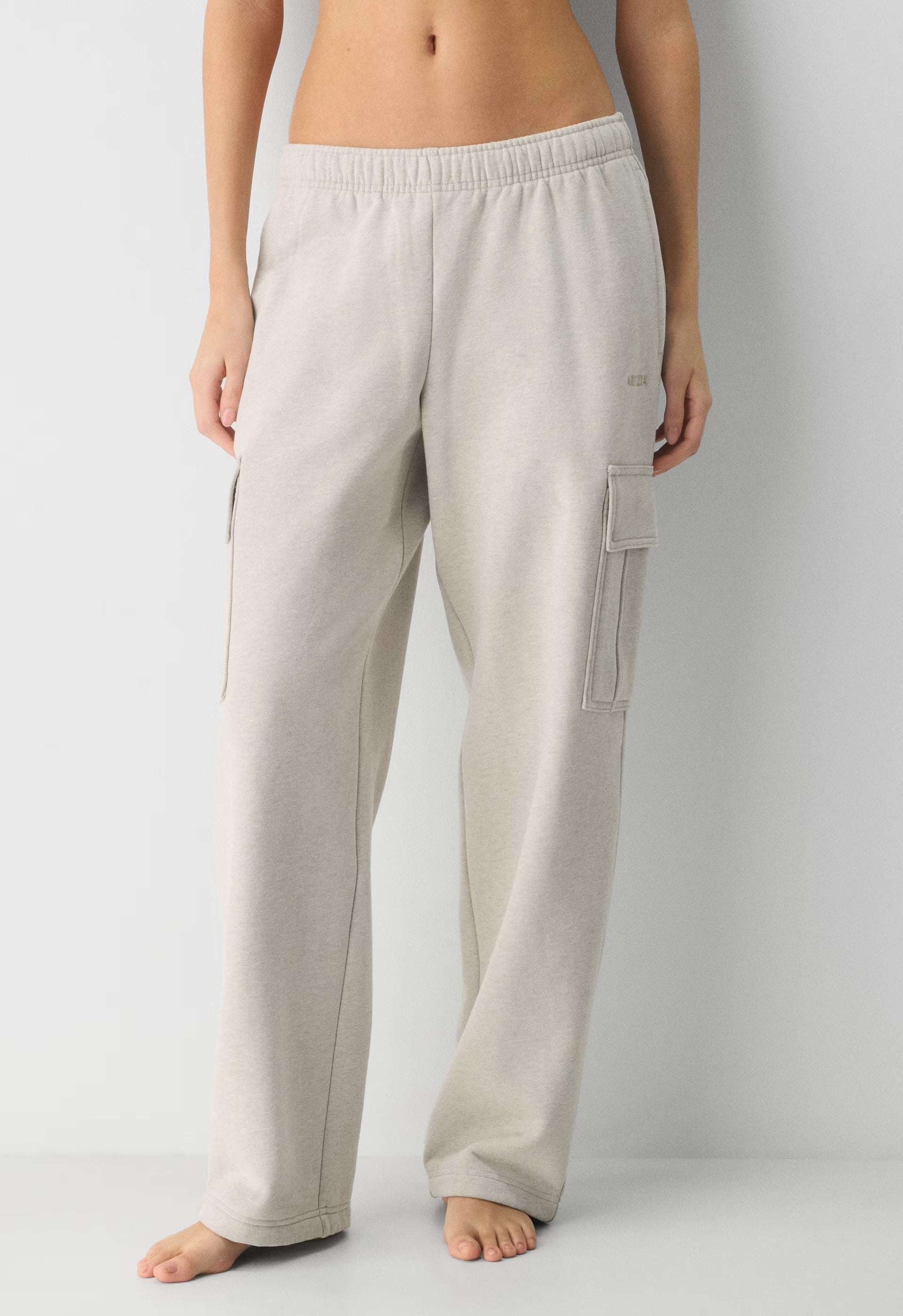 Cozy Sweatfleece Mega Cargo™ Sweatpant - HEATHER ECRU