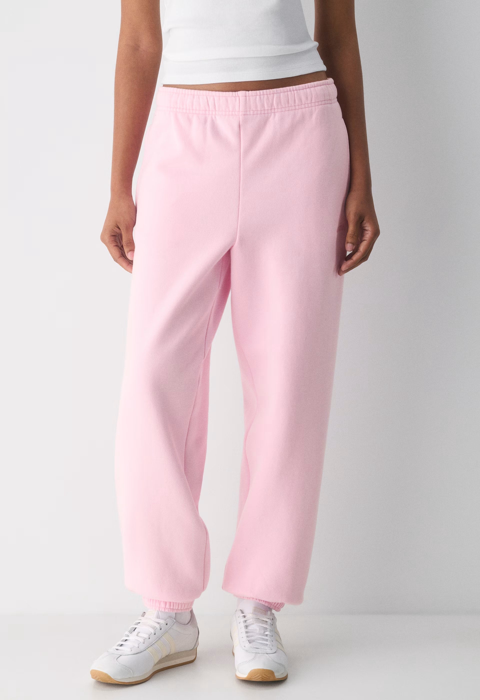 Cozy Sweatfleece Mega Jogger - MILKSHAKE PINK