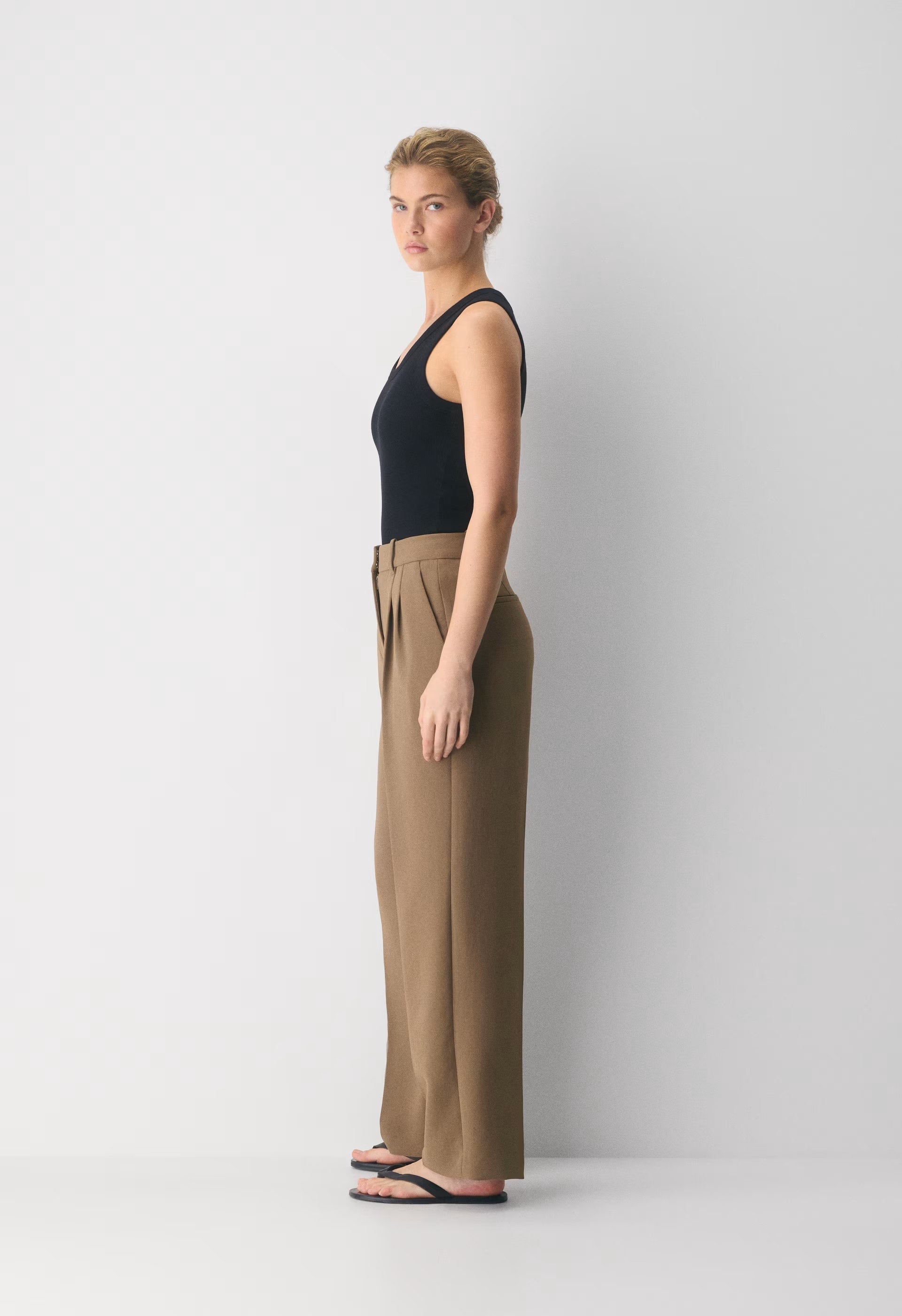 The Effortless Pant™ Curve-Fit - Crepette™ - FOLIO TAUPE