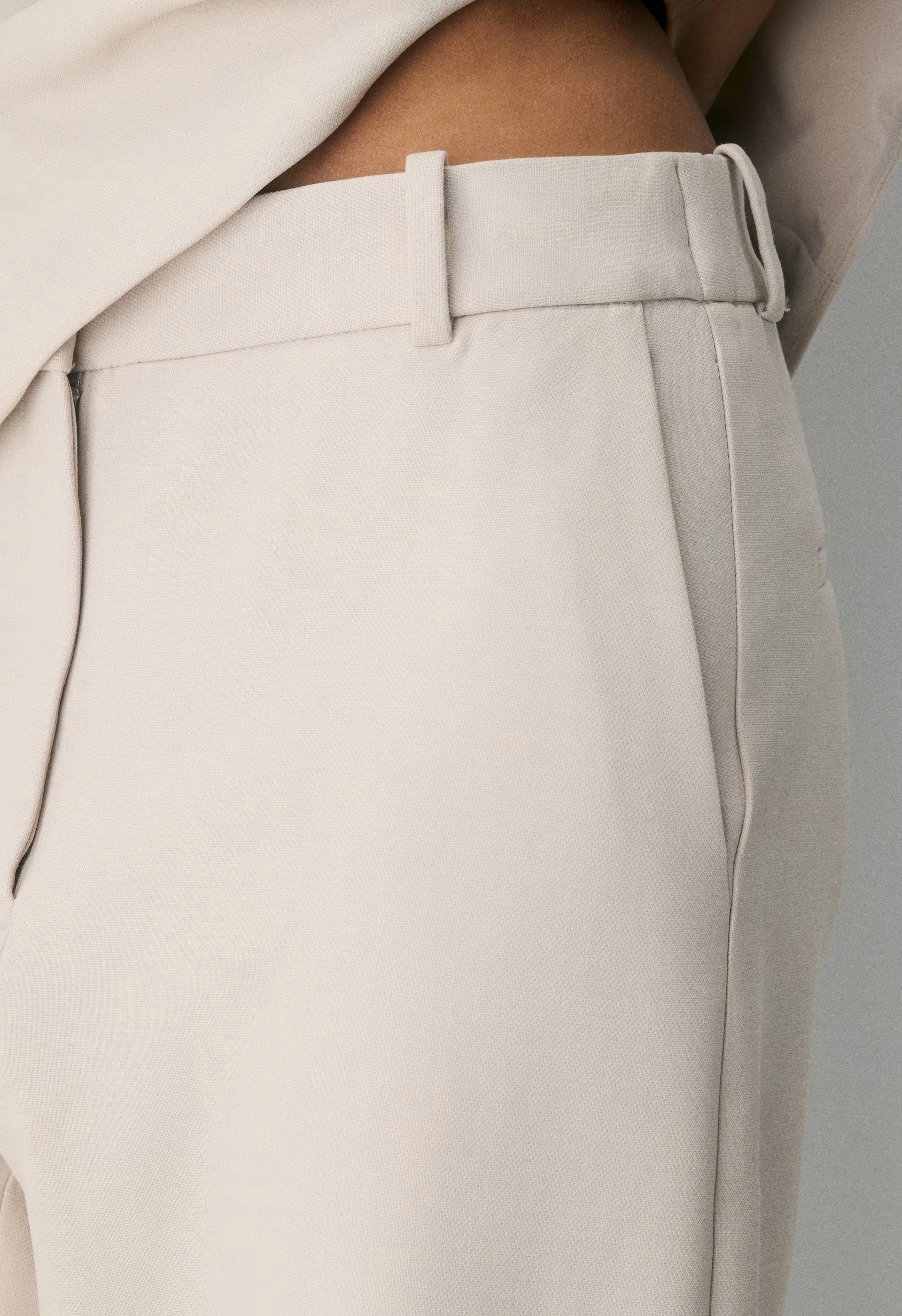 Agency Pant - Eversential™ - METROPOLIS BEIGE