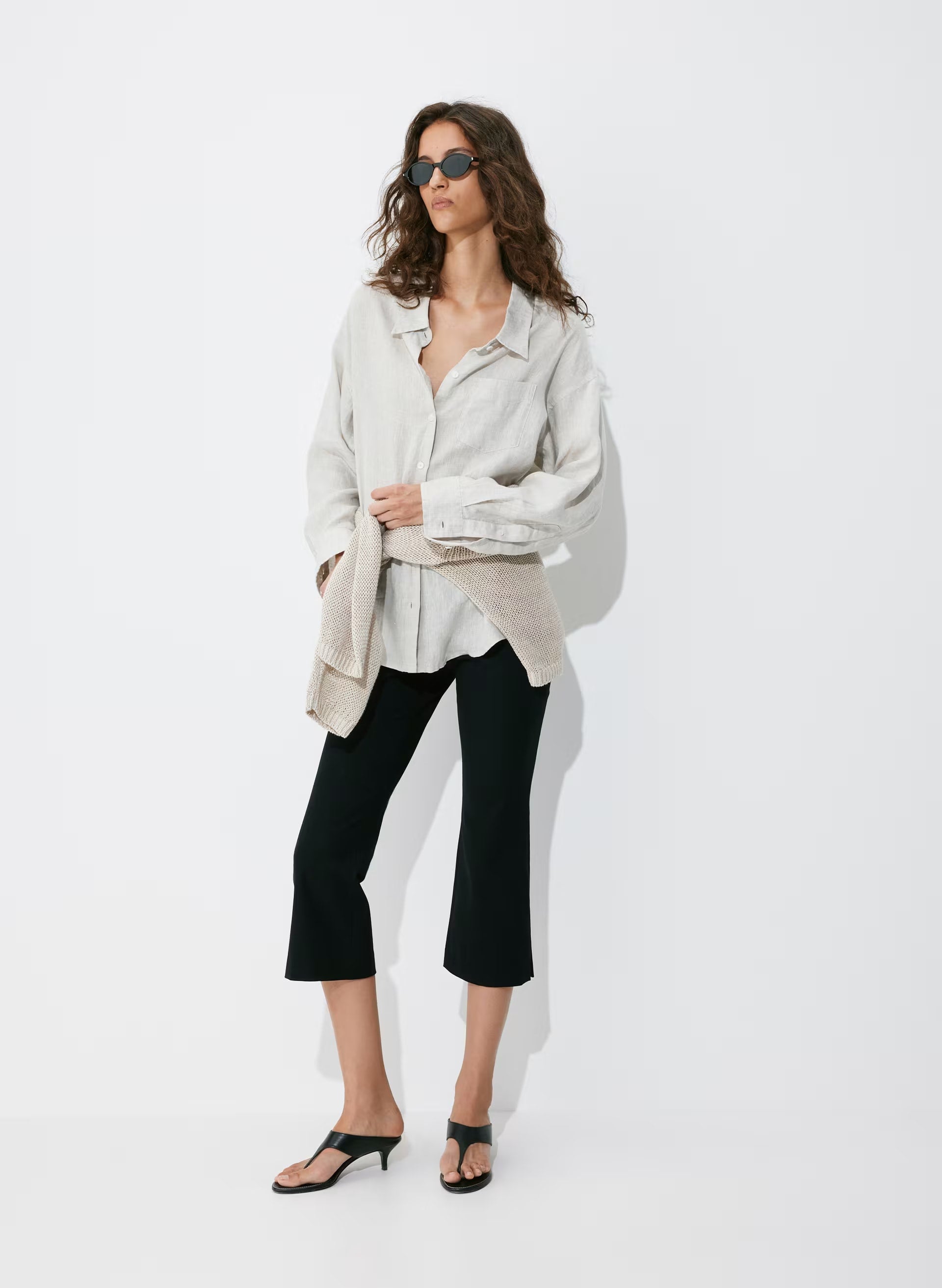 Carmen Capri - BLACK