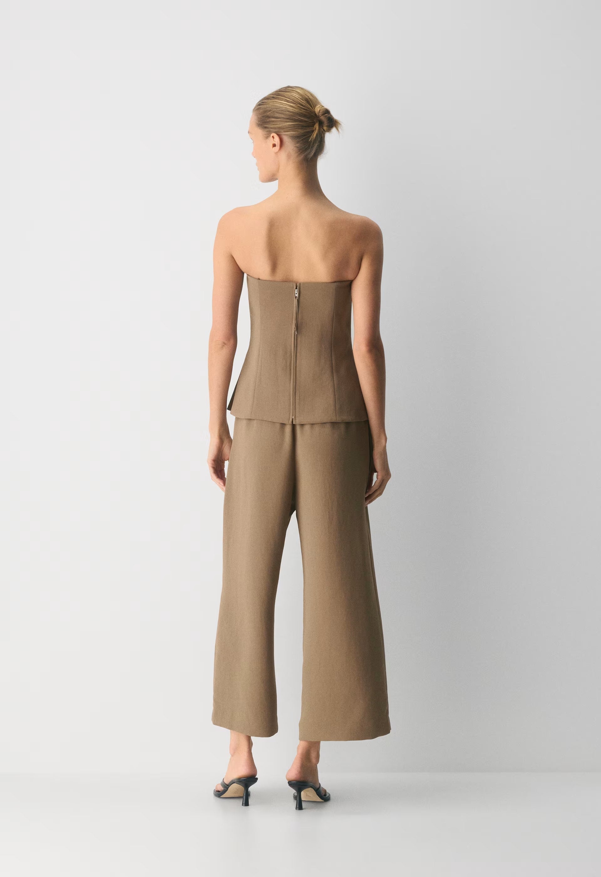 The Lodge Pant™ Cropped - Crepette™ - FOLIO TAUPE