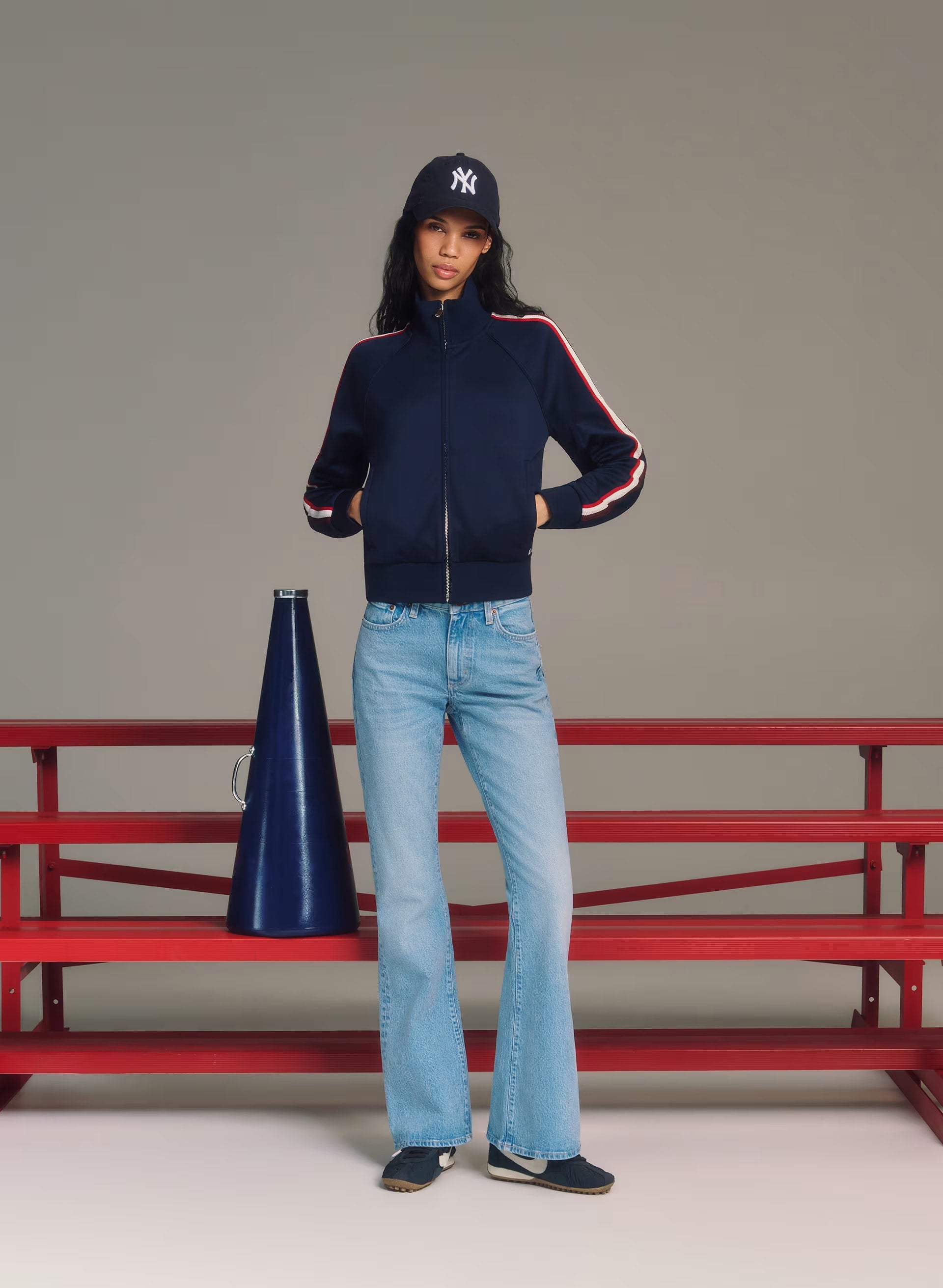 Denim Forum Denise Mid-Rise Flare Jean - VINTAGE LIGHT BLUE