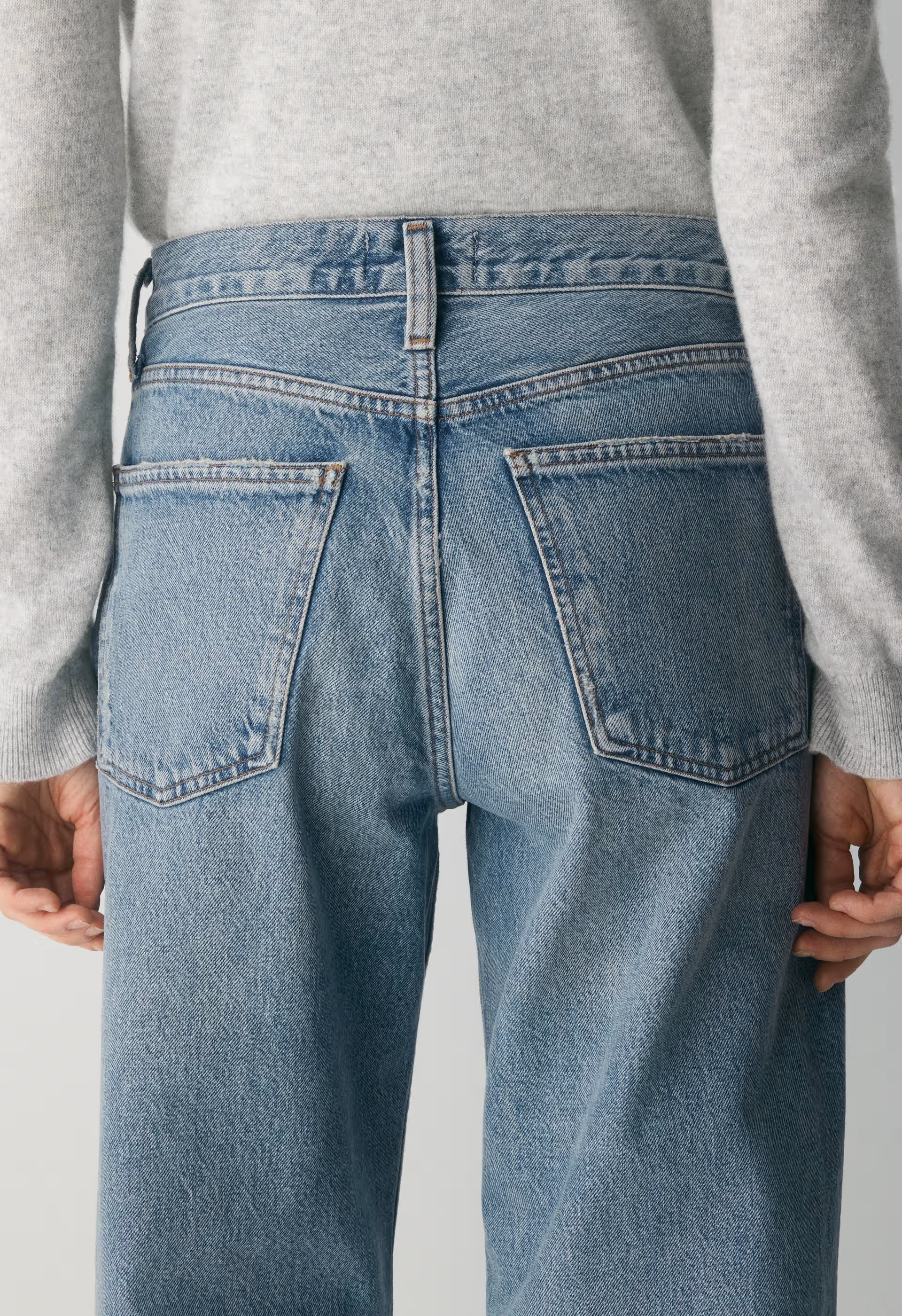 AGOLDE Arc Criss Cross Jean - CONCLUSION