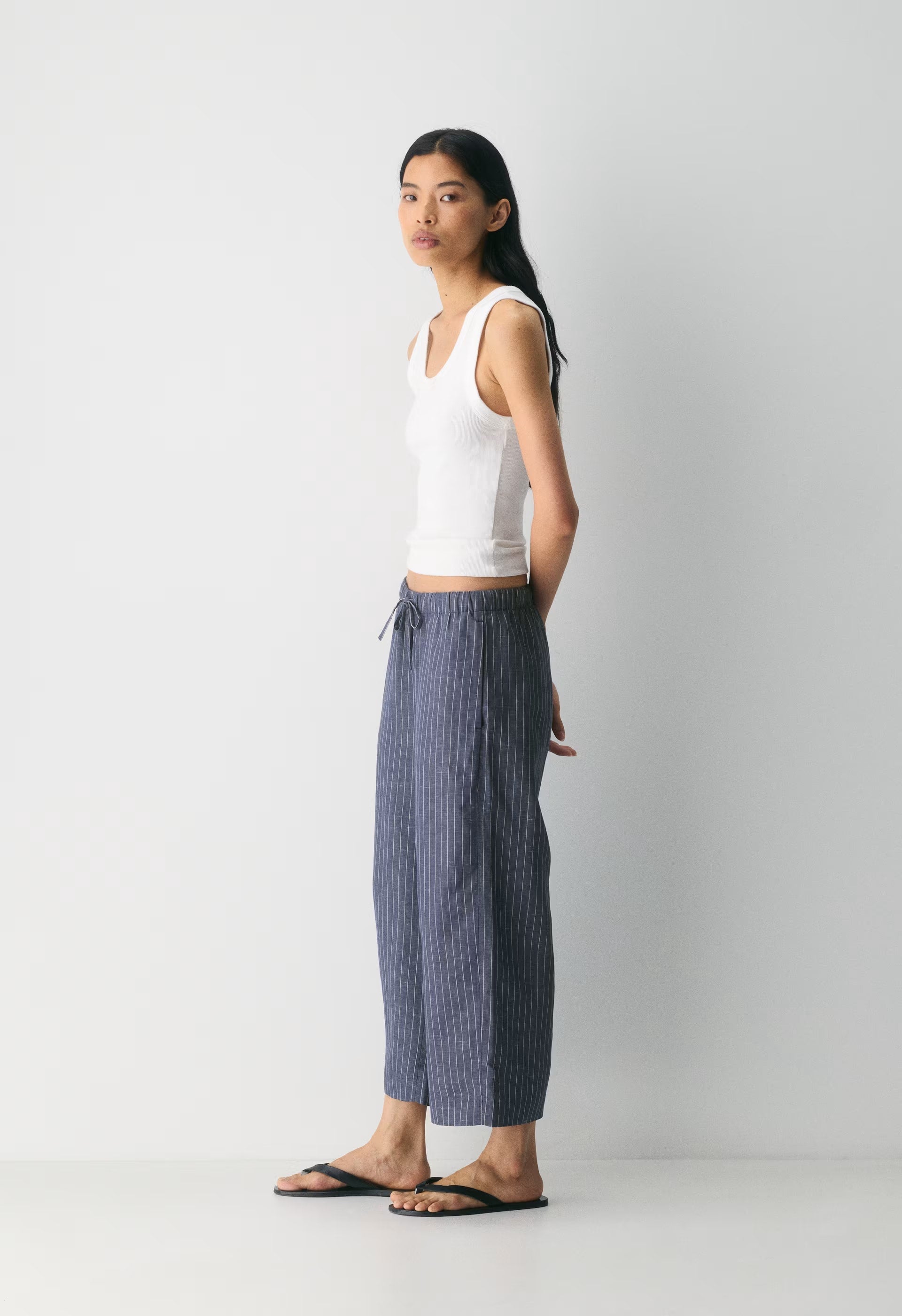 The Lodge Pant™ Cropped - CruiseLinen™ - SUSAN STRPE HRBR NV/W