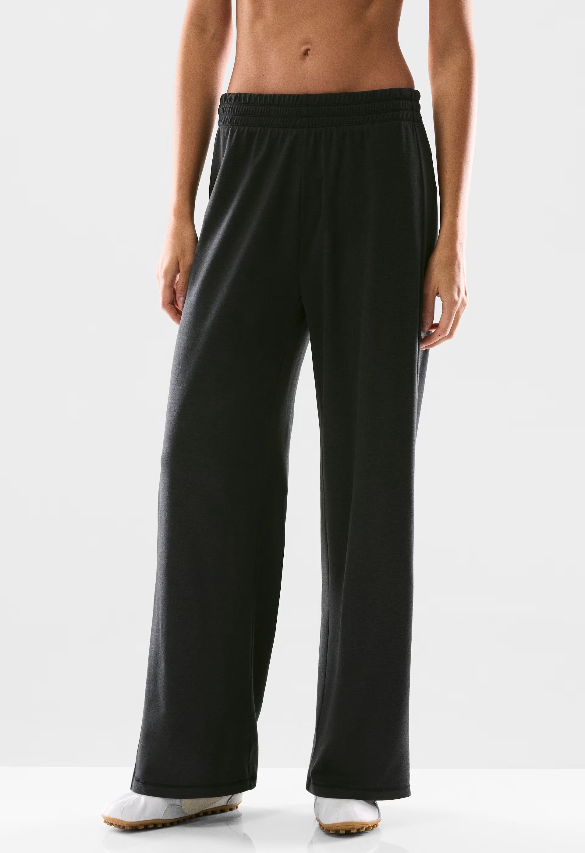 SoftBound™ Break Pant - HEATHER BLACK