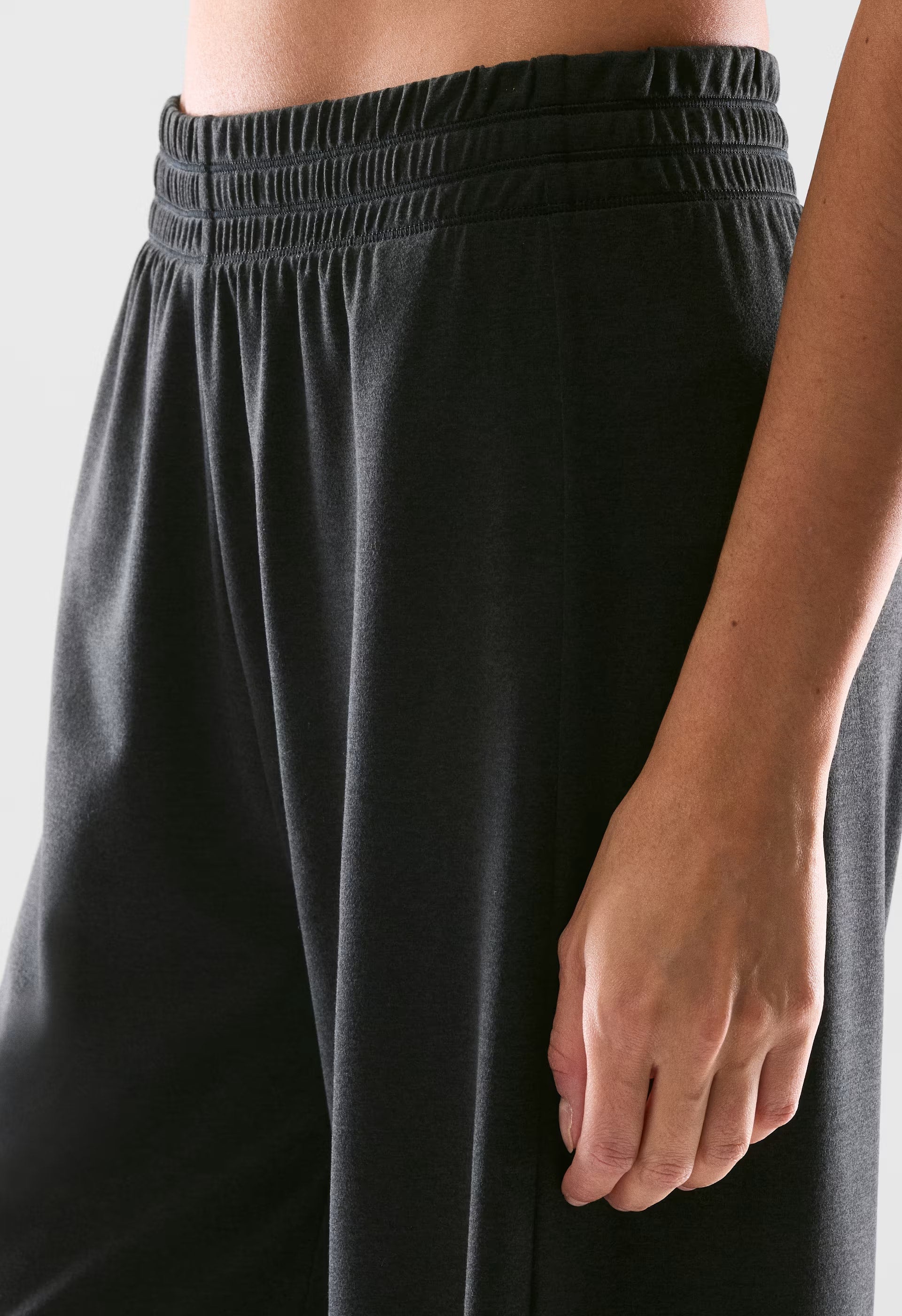 SoftBound™ Break Pant - HEATHER BLACK