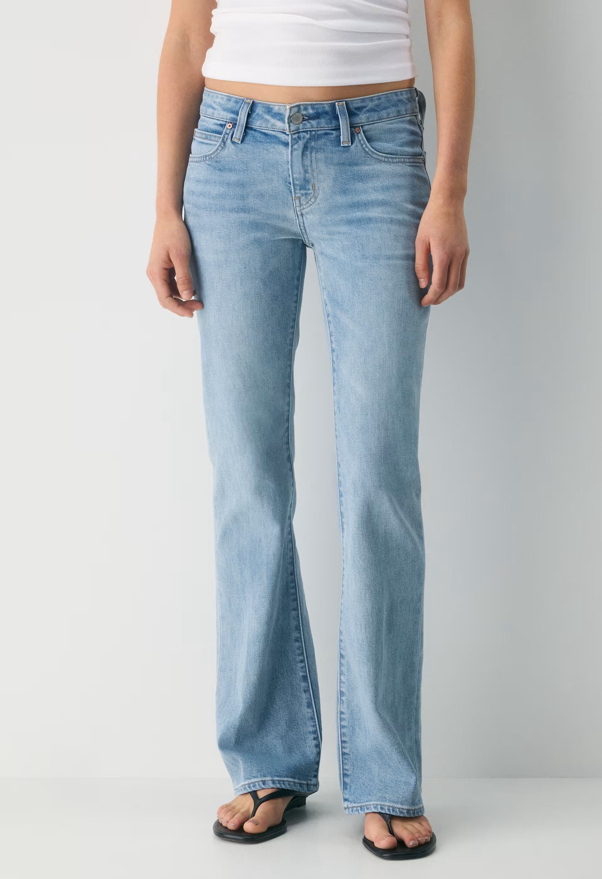 Denim Forum 002 Slim Lo-Rise Bootcut Jean - 7 YRS BLEU TABOO