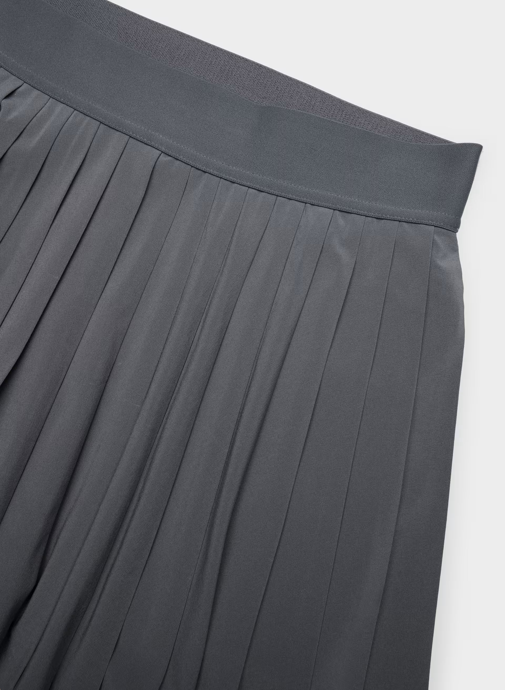 MoveTech™ Tennis Pro Micro Skirt - VINTAGE NAVY