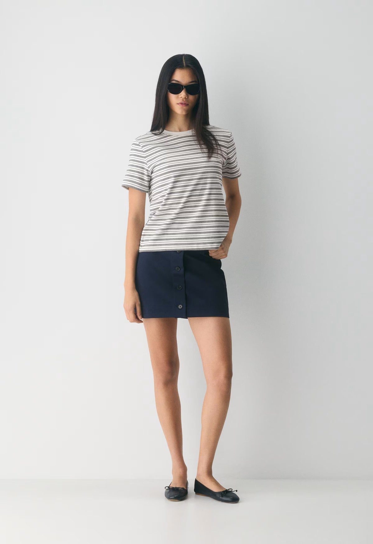 Page Skirt - ADMIRAL