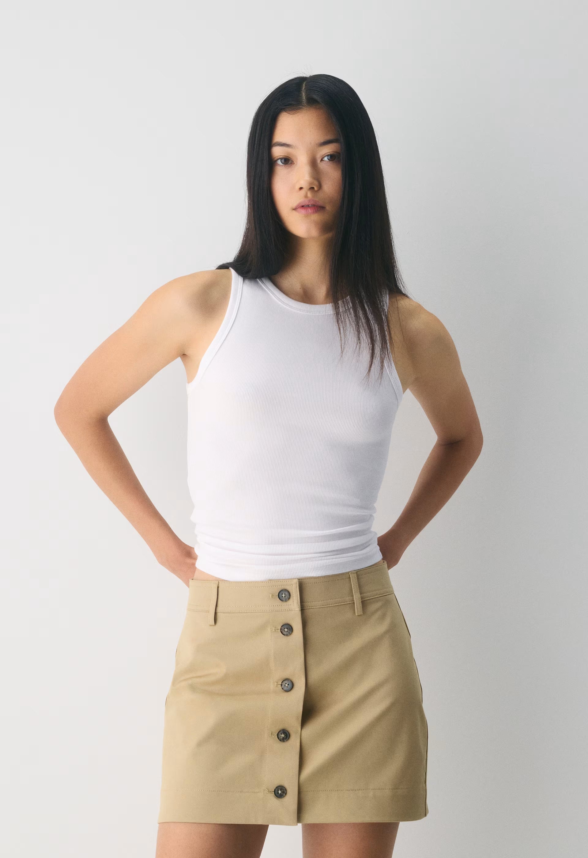 Page Skirt - HOURGLASS TAN