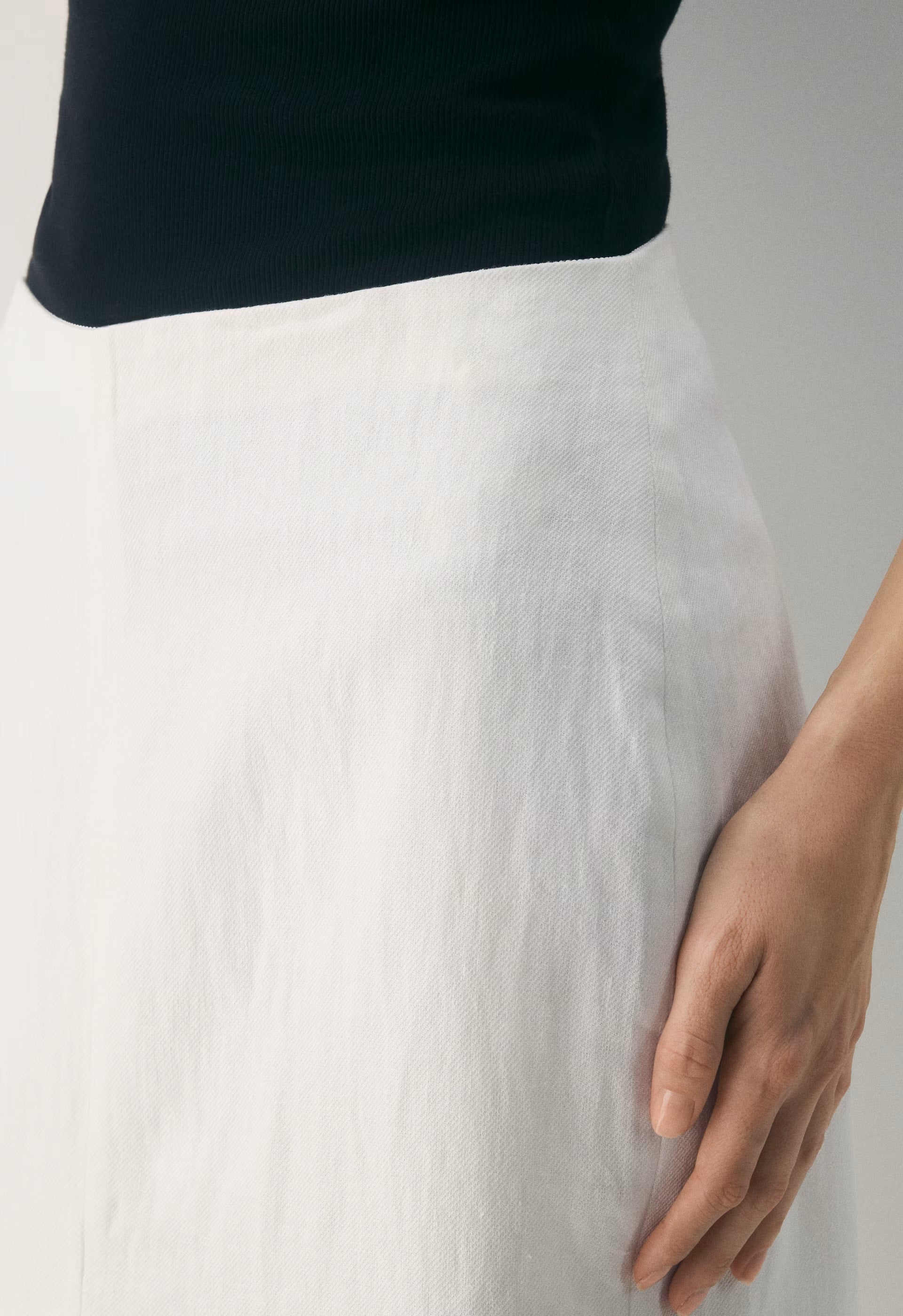 Yorkville Skirt - PowerLinen™ - RICH MOCHA BROWN