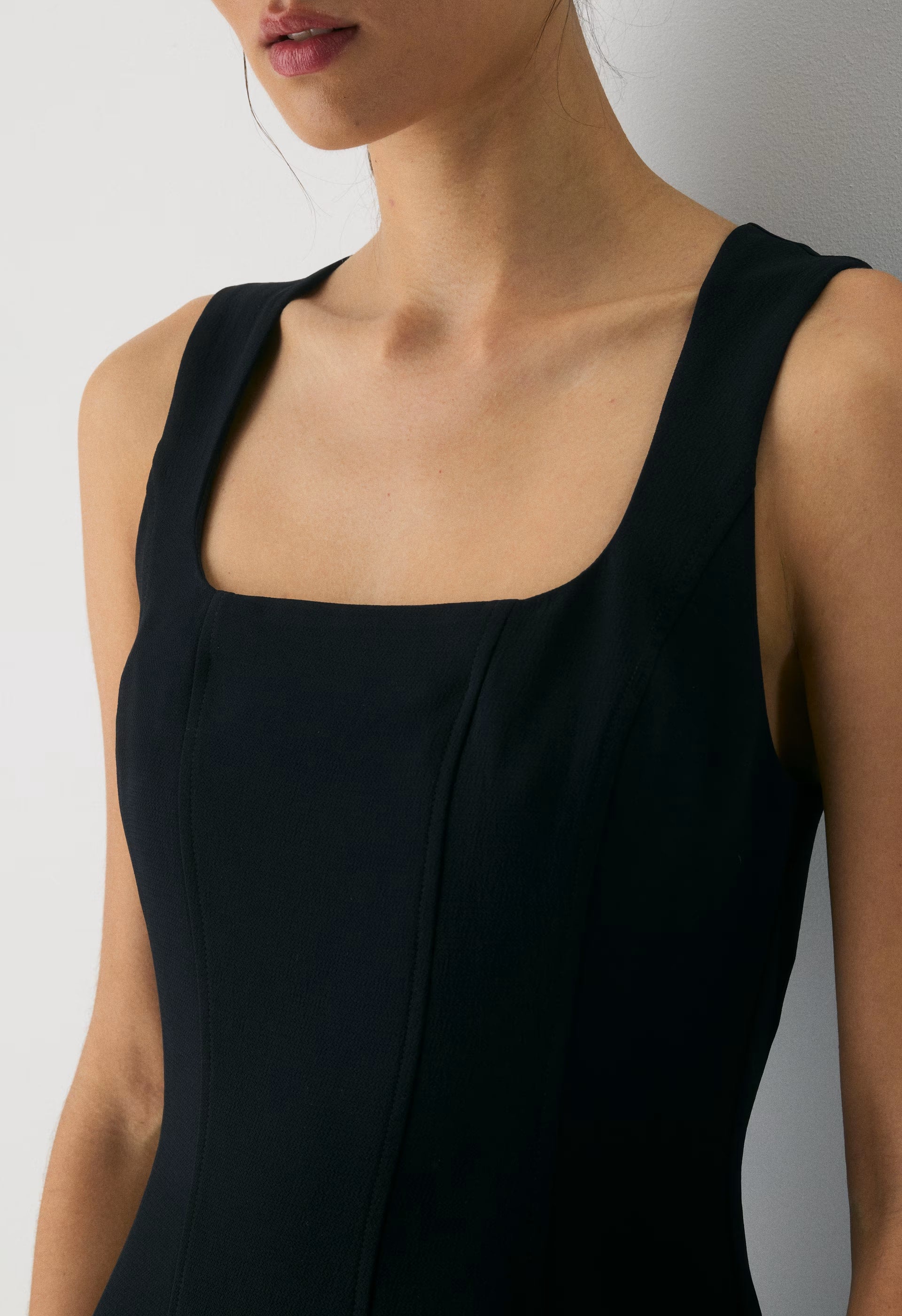 Leiden Dress - Crepette™ - CHERRYBOMB RED