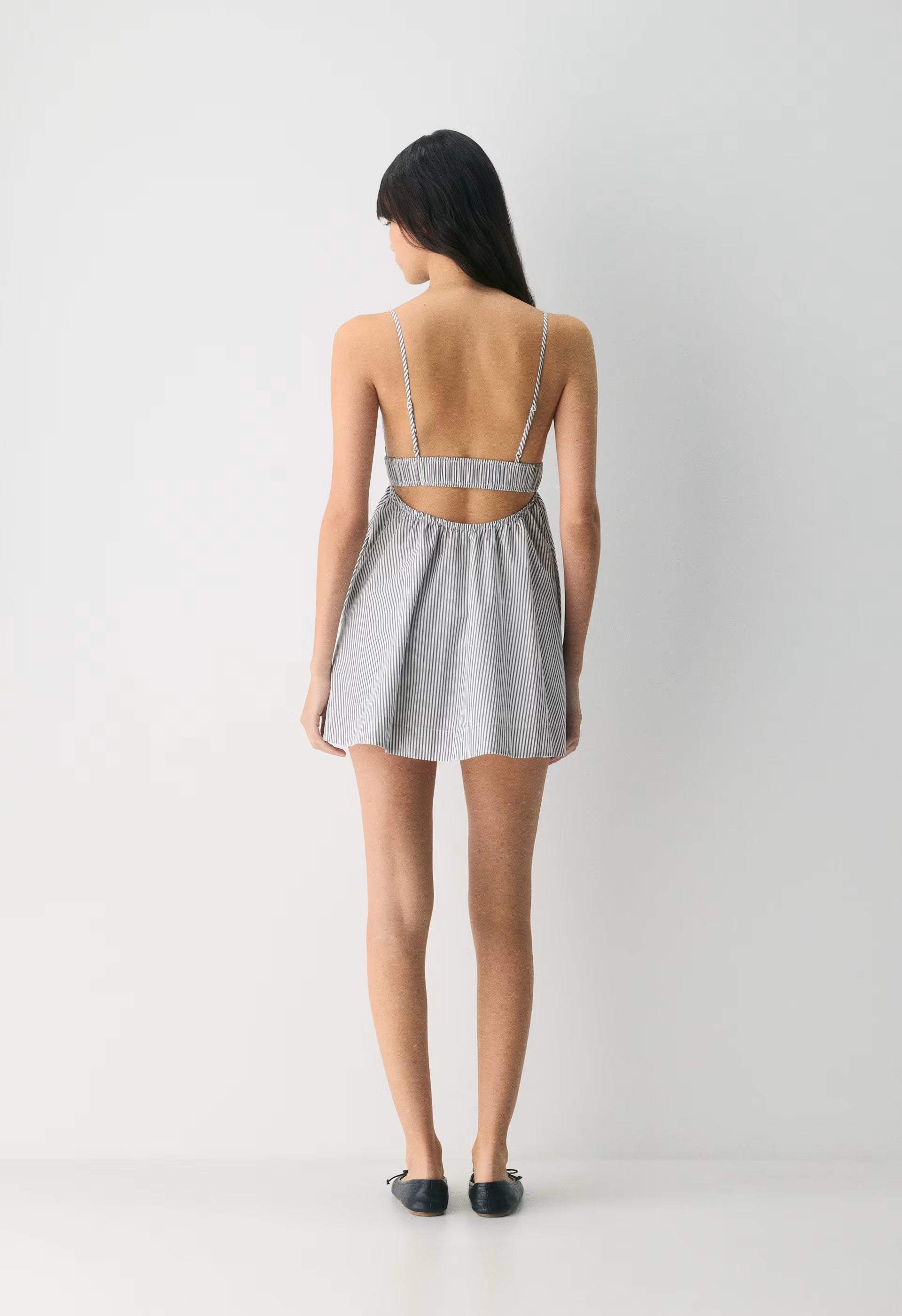 Encourage Poplin Mini Cami Dress - CRMN STRP WT/VNTG NVY