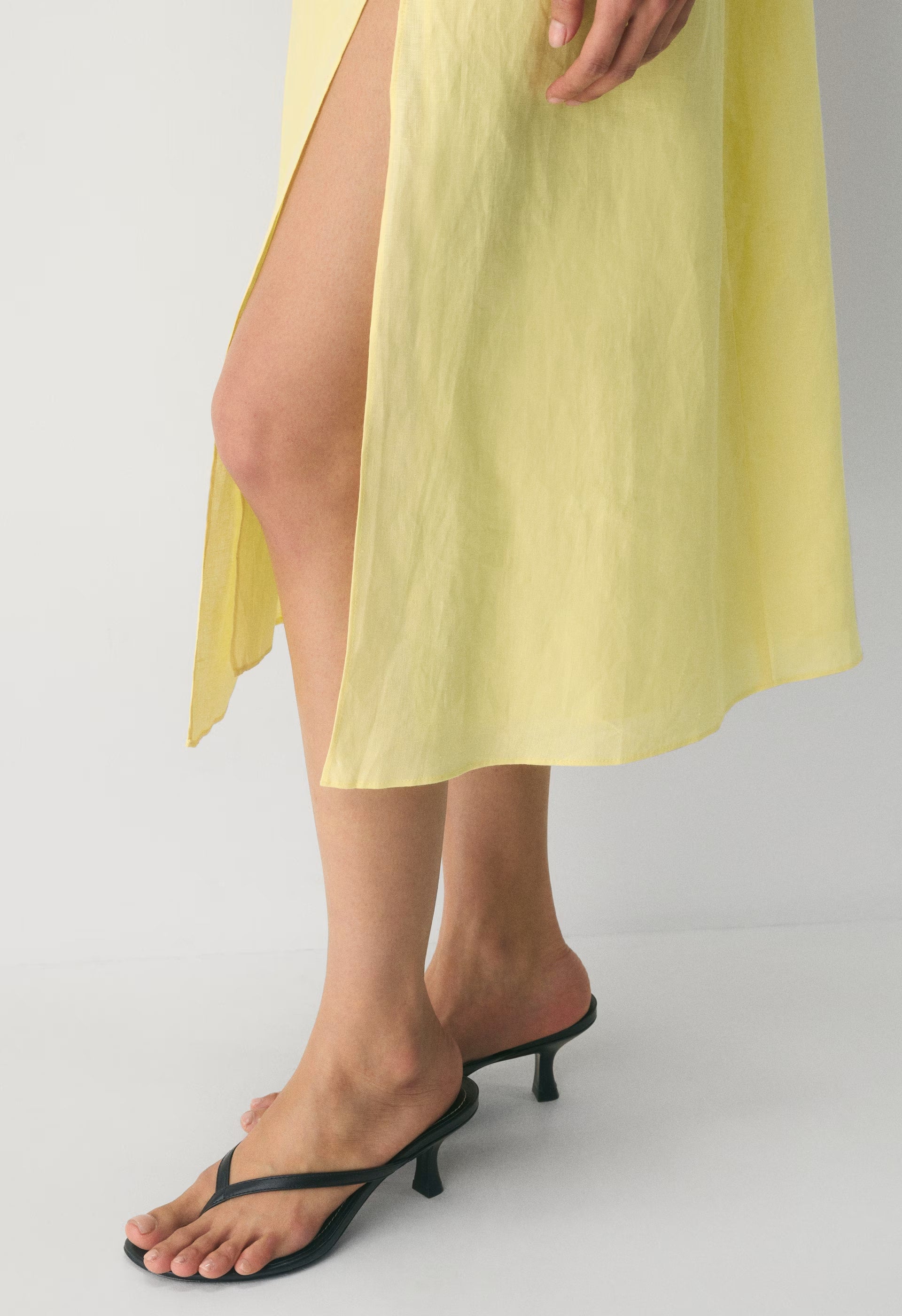 Glade Linen Dress - LEMONADE