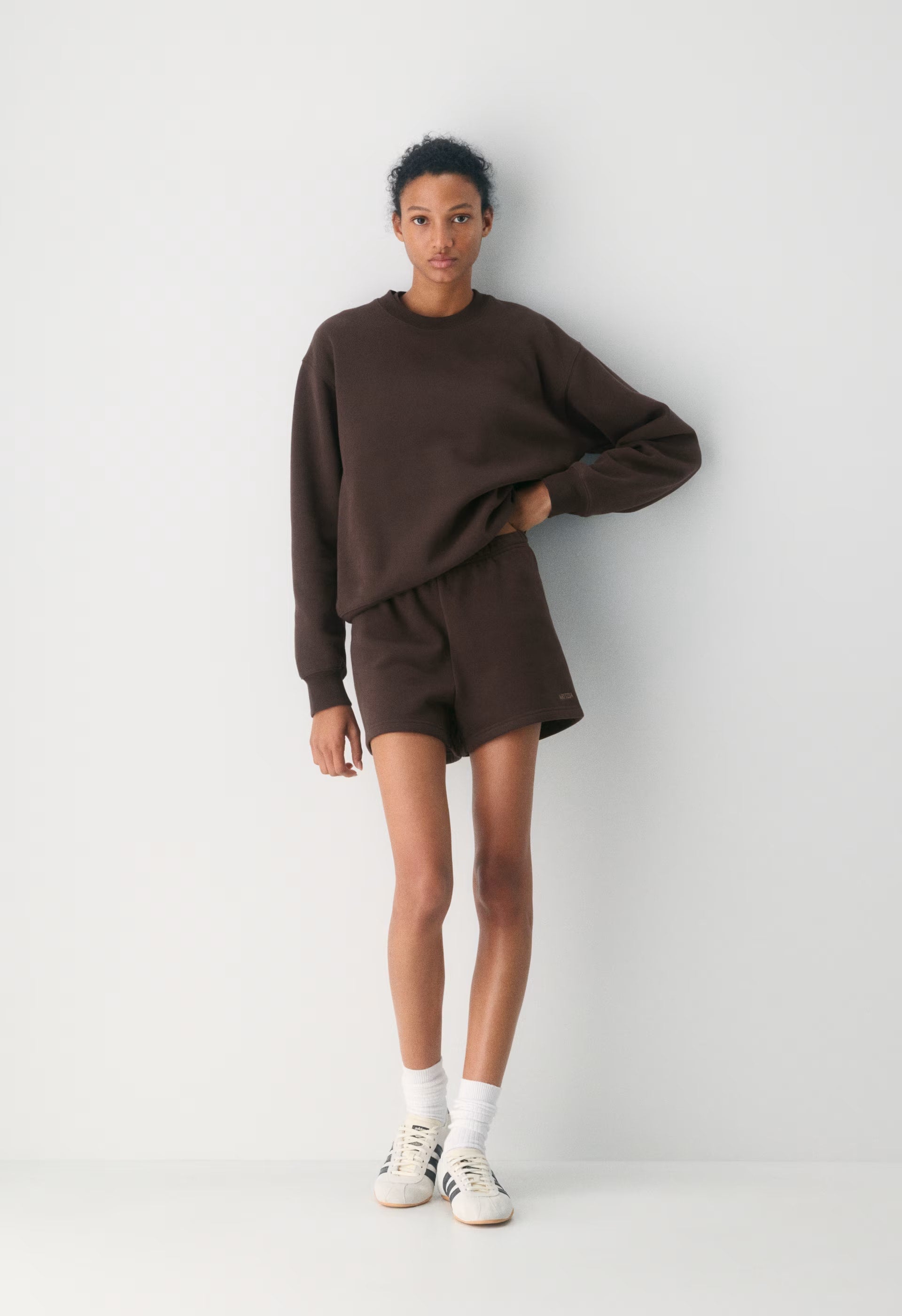 Cozy Sweatfleece Perfect Hi-Rise Mini Short - RICH MOCHA BROWN