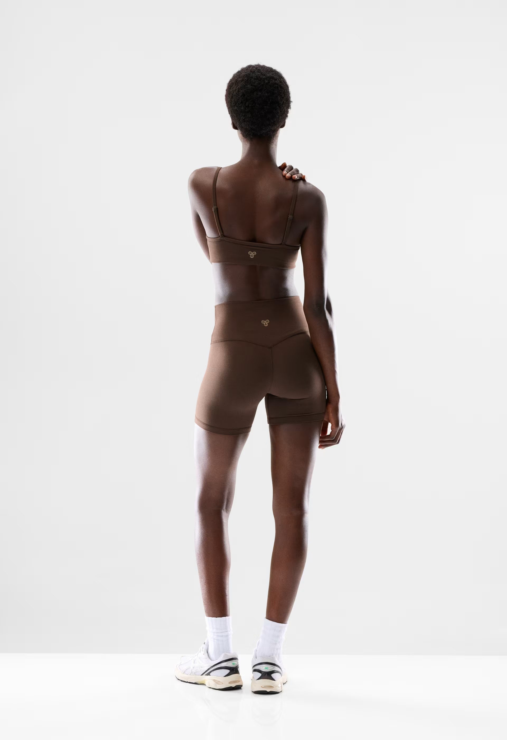 BUTTER Cheeky Hi-Rise 5 Short - RICH MOCHA BROWN