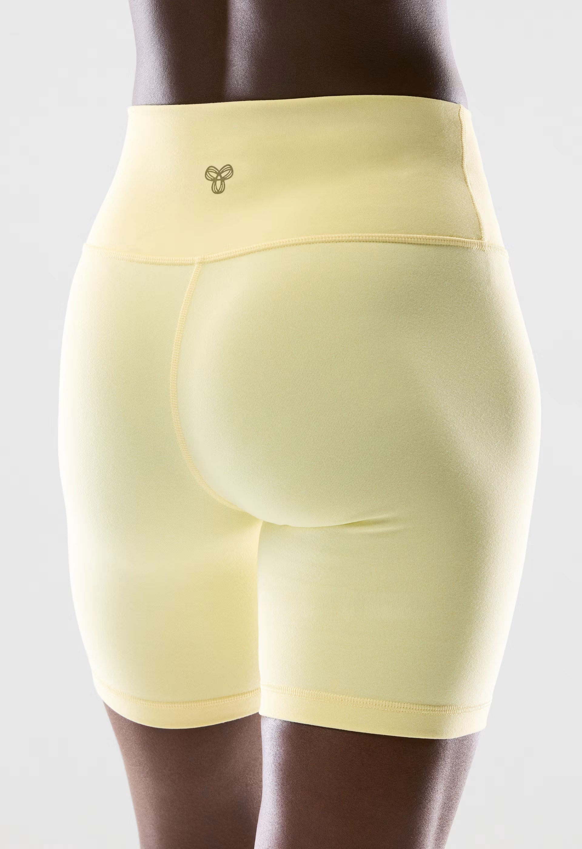 LIFE Atmosphere Hi-Rise 7 Short - BRIGHT WHITE
