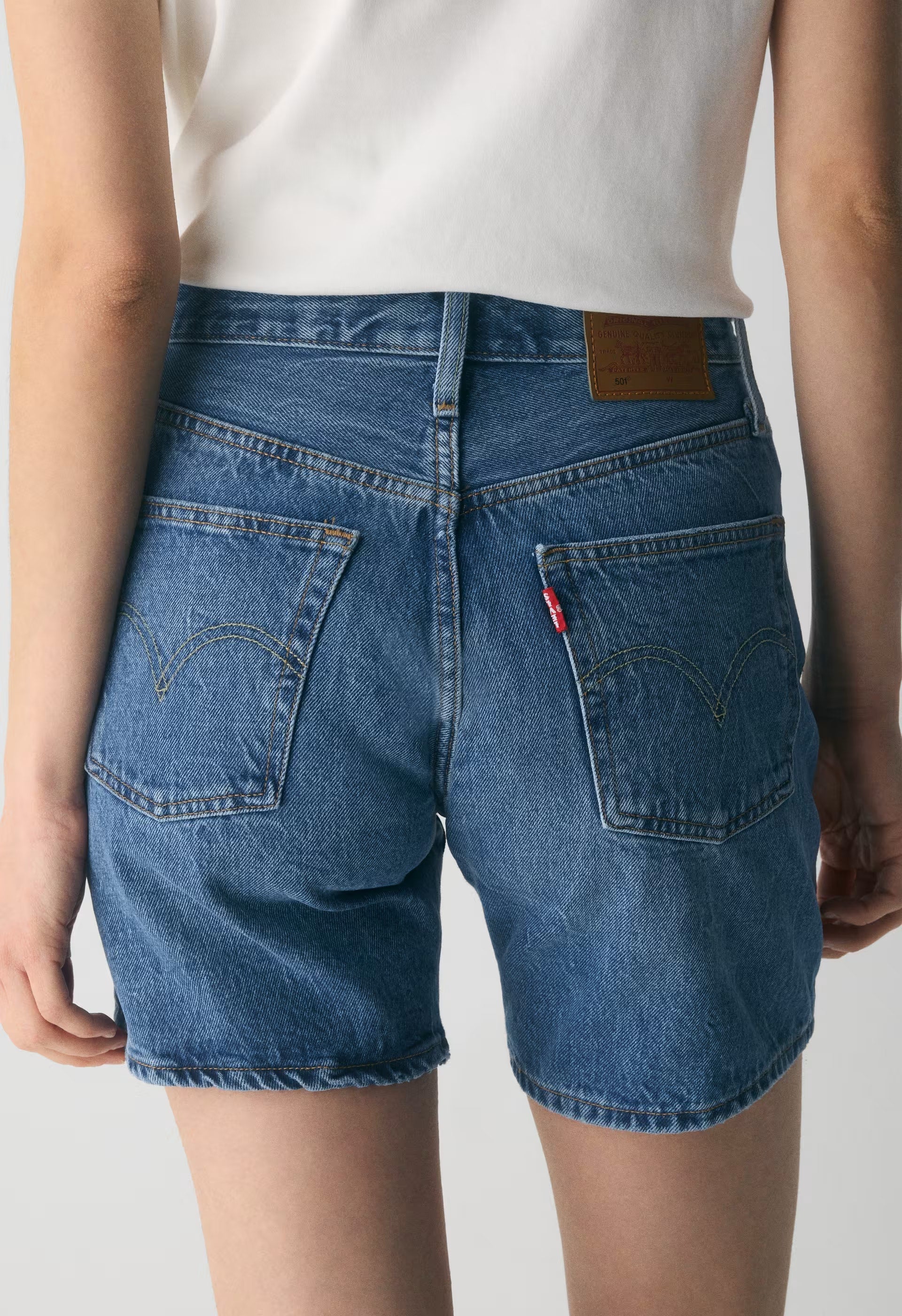 Levi's 501 Mid Thigh Jean Short - BLUE BEAUTY