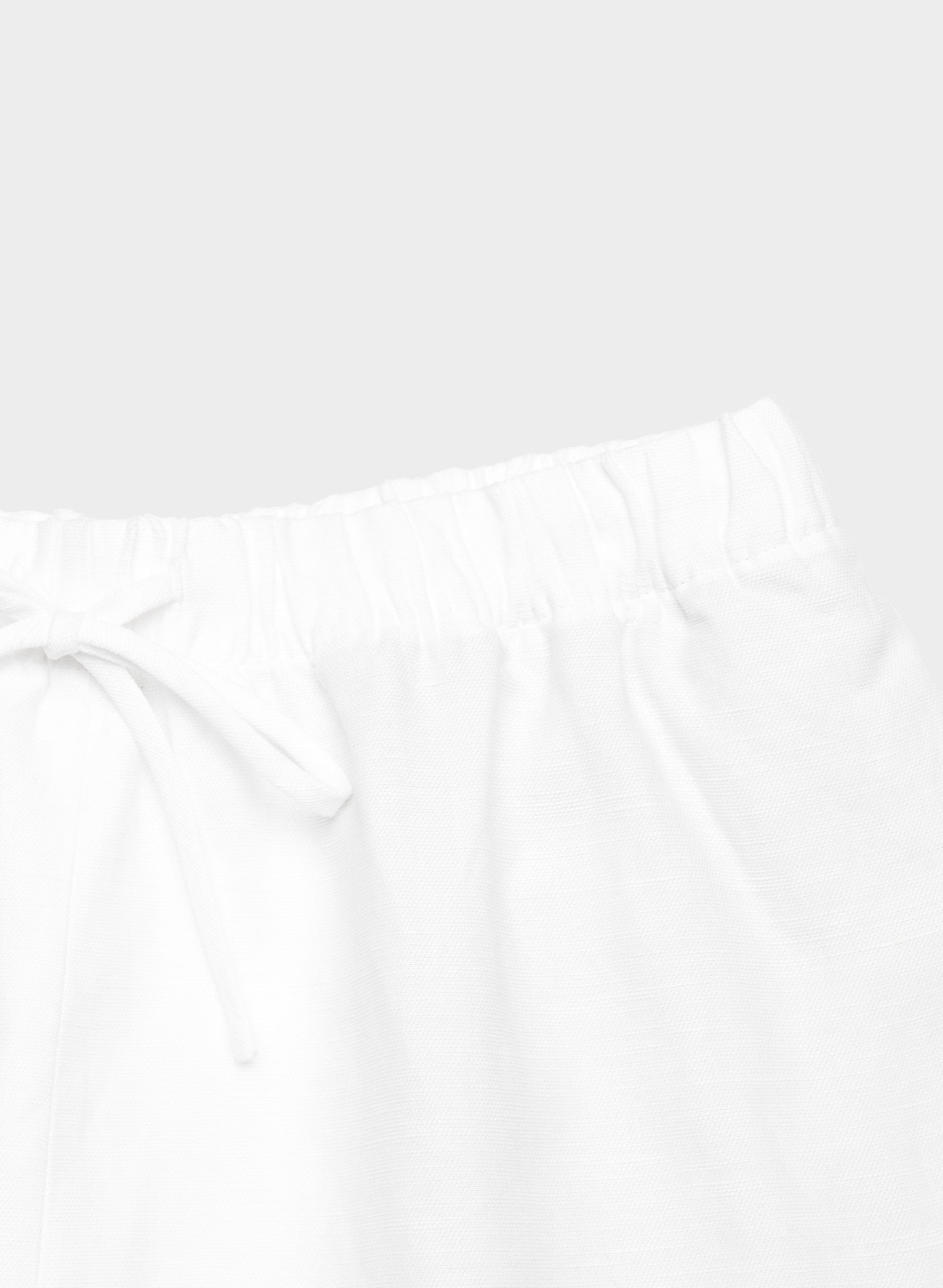 The Lodge Short™ Mid-Thigh - CruiseLinen™ - WHITE