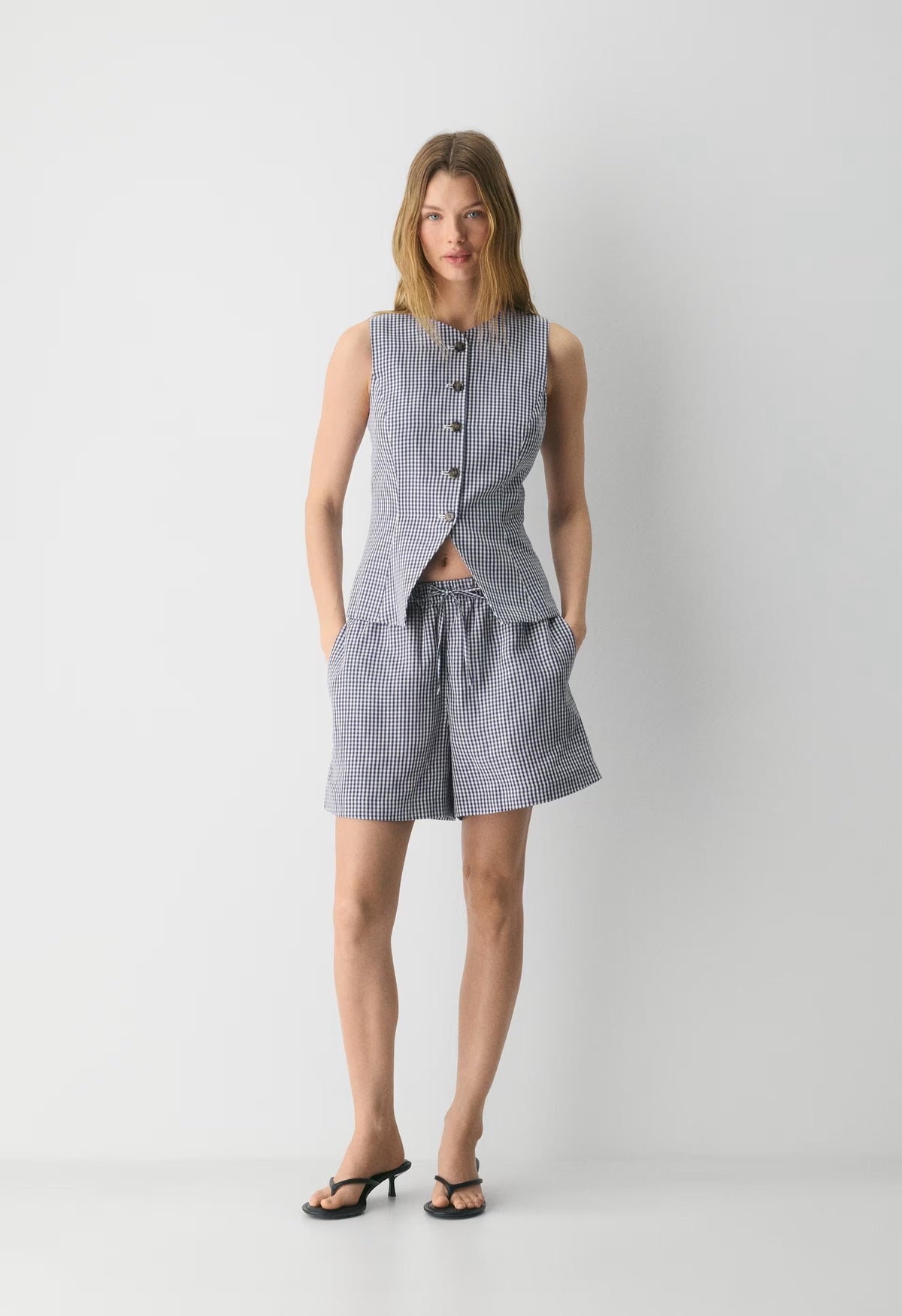 The Lodge Short™ Mid-Thigh - CruiseLinen™ - SRPN CK LT BRH/HBR NVY