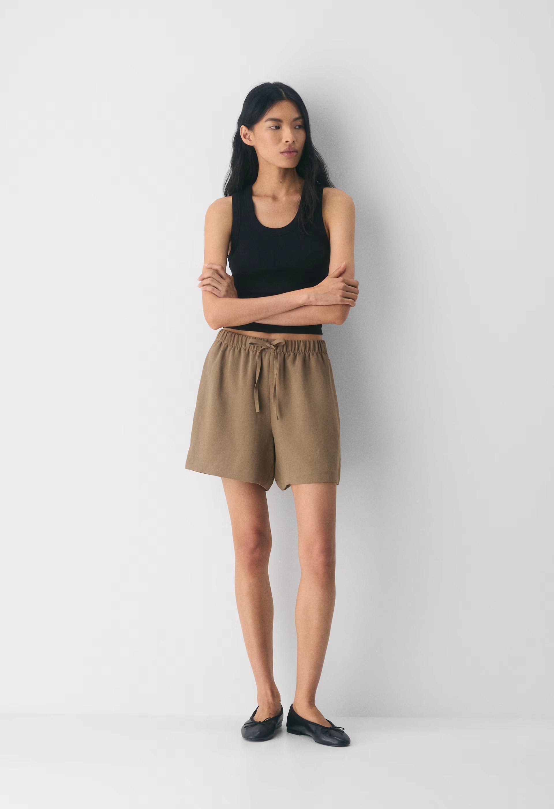 The Lodge Short™ Mid-Thigh - Crepette™ - FOLIO TAUPE