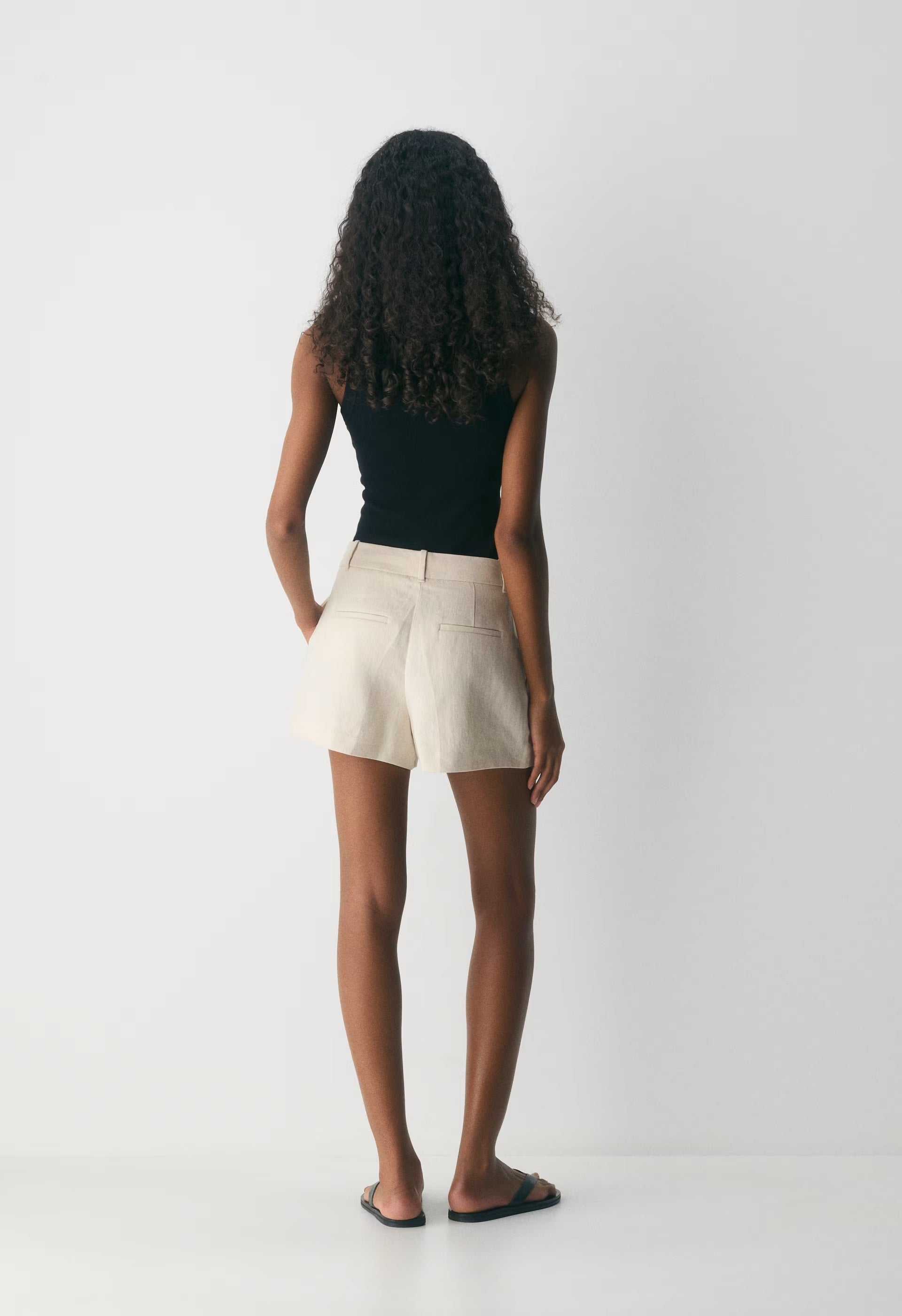 The Effortless Short™ Mini - PowerLinen™ - COOL BEIGE